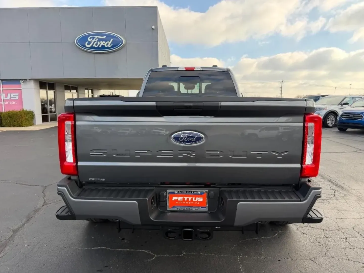 2026 /Medium Dark Slate Cloth Ford F-350SD XL DRW (1FT8W3DT6TE) with an 6.7L engine, 6A transmission, located at 141 Commercial Dr, Fredericktown, MO, 63645, (573) 783-6432, 37.570087, -90.320648 - **Elevate Your Work and Weekend Adventures with the 2026 Ford Super Duty F-350 DRW!**<br /> <br /> Are you in search of a reliable truck that can handle both your work demands and weekend escapades? Look no further! The 2026 Ford Super Duty F-350 DRW is the perfect companion for anyone who values pe - Photo#3
