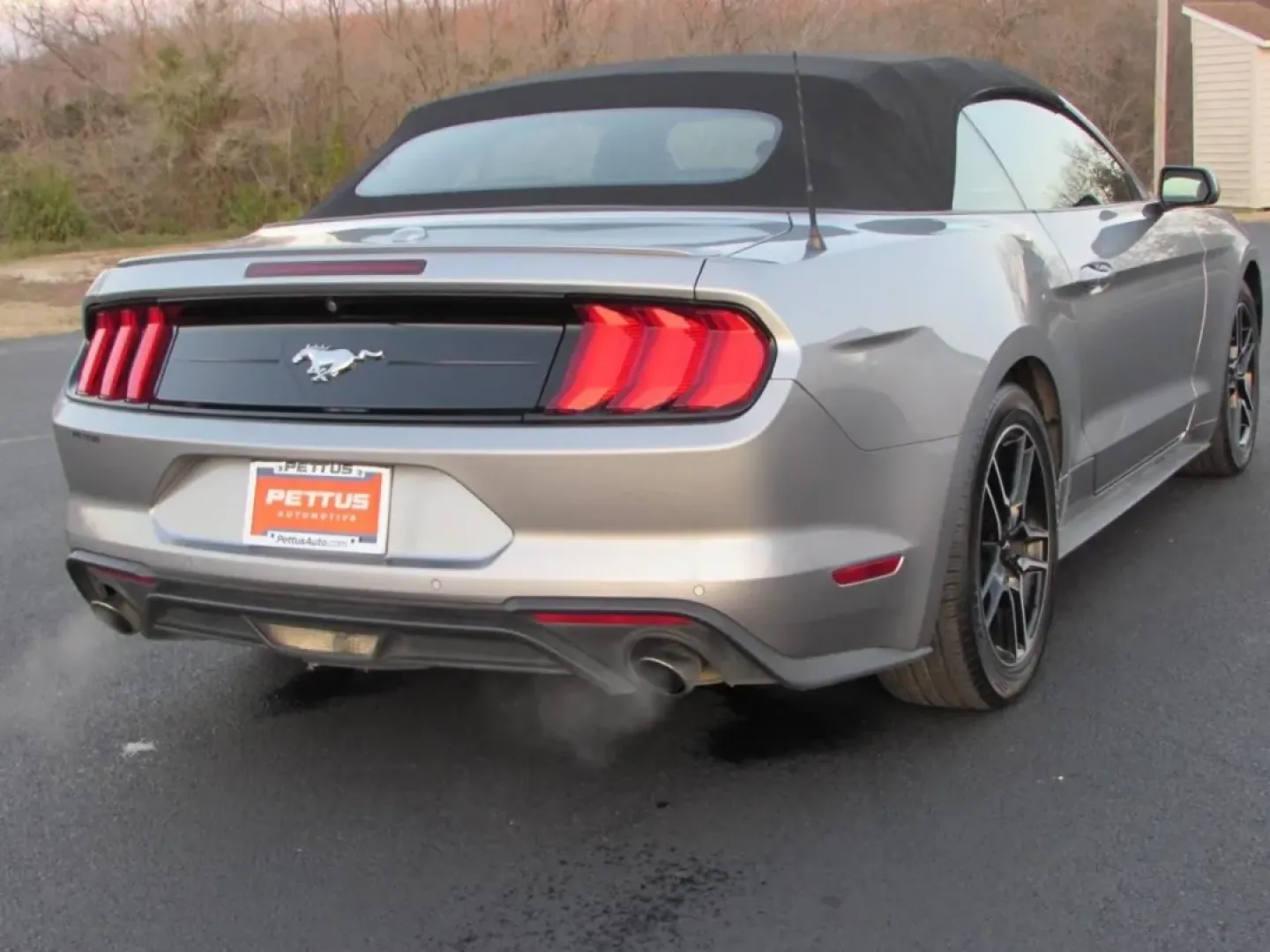 2022 /Ebony Ford Mustang EcoBoost Premium (1FATP8UHXN5) with an Other engine, located at 12836 Highway 21, De Soto, MO, 63020, (636) 337-7777, 38.151867, -90.575615 - **Unleash Your Spirit of Adventure with the 2022 Ford Mustang Convertible!**<br /> <br /> Are you ready to elevate your driving experience? The 2022 Ford Mustang Convertible is not just a car; it's a lifestyle choice. Imagine cruising down the scenic highways of De Soto, MO, with the wind in your ha - Photo#6