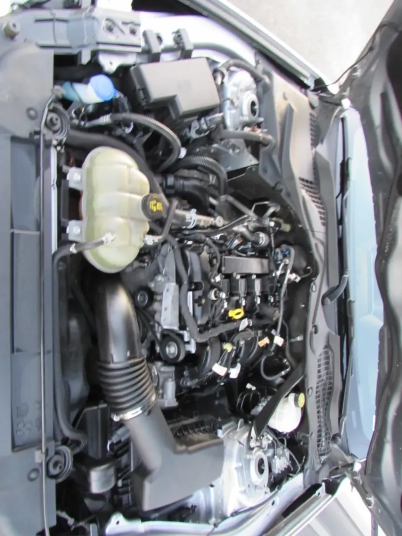 2022 /Ebony Ford Mustang EcoBoost Premium (1FATP8UHXN5) with an Other engine, located at 12836 Highway 21, De Soto, MO, 63020, (636) 337-7777, 38.151867, -90.575615 - **Unleash Your Spirit of Adventure with the 2022 Ford Mustang Convertible!**<br /> <br /> Are you ready to elevate your driving experience? The 2022 Ford Mustang Convertible is not just a car; it's a lifestyle choice. Imagine cruising down the scenic highways of De Soto, MO, with the wind in your ha - Photo#8