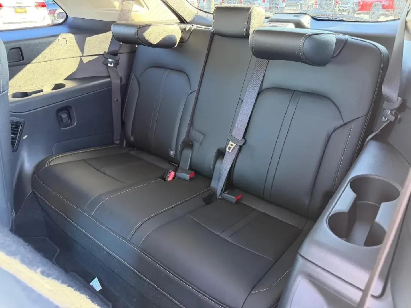 2025 /Black Leather Mazda CX-90 PHEV Preferred (JM3KKBHA8S1) with an 2.5L e-SKYACTIV I4 PHEV engine, Automatic transmission, located at 970 Woodlawn Dr., Farmington, MO, 63640, (573) 431-7800, 37.825642, -90.468674 - **Experience the Perfect Blend of Style and Versatility with the 2025 Mazda CX-90 PHEV at Pettus CDJR Farmington!**<br /> <br /> Are you searching for a family-friendly SUV that doesn't compromise on style or technology? Look no further than the stunning 2025 Mazda CX-90 PHEV, available at Pettus CD - Photo#9