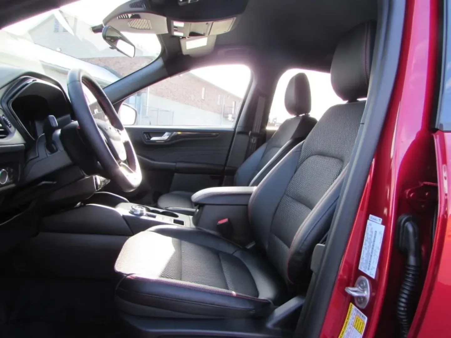 2026 /Ebony Ford Escape ST-Line (1FMCU0MN6TU) with an 1.5L engine, 8A transmission, located at 12836 Highway 21, De Soto, MO, 63020, (636) 337-7777, 38.151867, -90.575615 - Are you ready to elevate your daily commute or embark on weekend adventures with your family? Look no further than the stunning 2026 Ford Escape ST-Line, now available at Pettus Ford De Soto! This versatile SUV is the perfect blend of style, comfort, and efficiency, making it an unbeatable choice fo - Photo#11