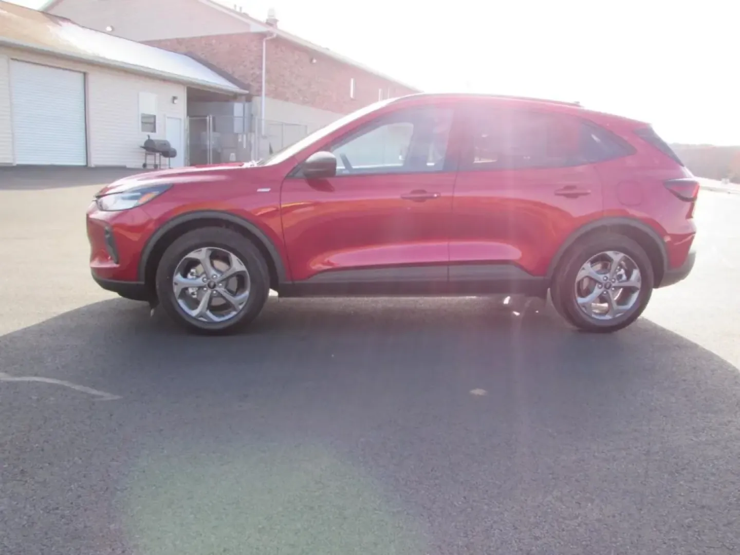 2026 /Ebony Ford Escape ST-Line (1FMCU0MN6TU) with an 1.5L engine, 8A transmission, located at 12836 Highway 21, De Soto, MO, 63020, (636) 337-7777, 38.151867, -90.575615 - Are you ready to elevate your daily commute or embark on weekend adventures with your family? Look no further than the stunning 2026 Ford Escape ST-Line, now available at Pettus Ford De Soto! This versatile SUV is the perfect blend of style, comfort, and efficiency, making it an unbeatable choice fo - Photo#3