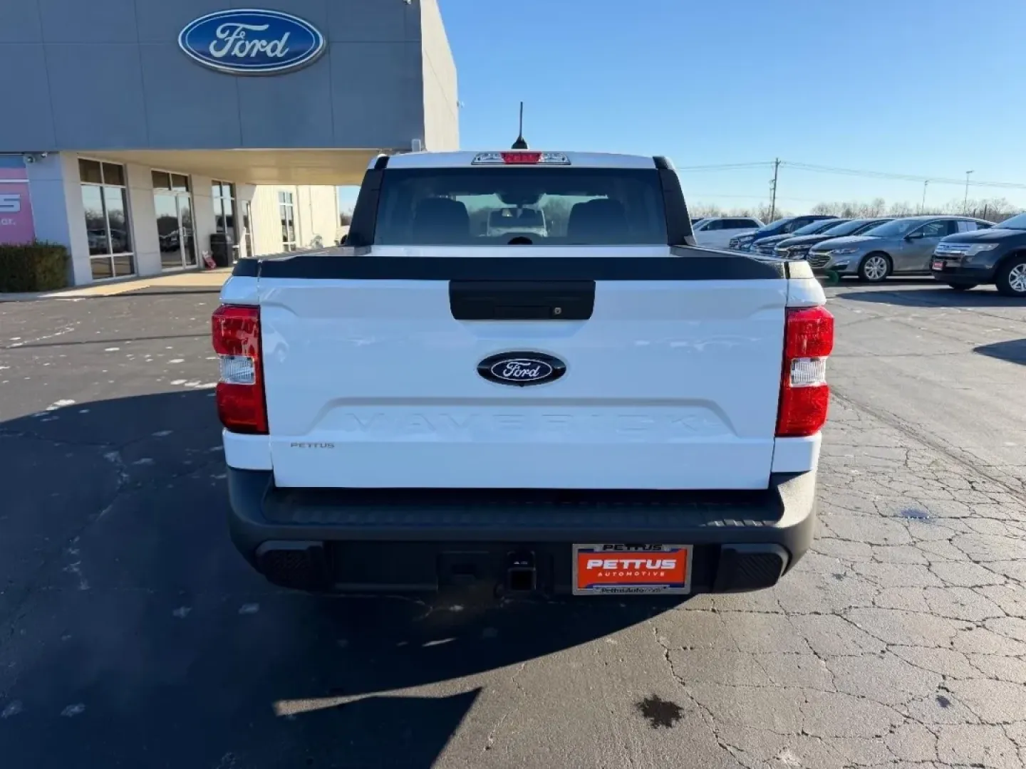 2026 /Black Onyx/Dark Slate Cloth Ford Maverick XL (3FTTW8B36TR) with an 2.5L Hybrid engine, CVT transmission, located at 141 Commercial Dr, Fredericktown, MO, 63645, (573) 783-6432, 37.570087, -90.320648 - **Discover Adventure in the 2026 Ford Maverick XL Perfect for Every Lifestyle!**<br /> <br /> Imagine cruising through the scenic roads of Fredericktown, MO, in a vehicle that is not only practical but also eco-friendly. Whether you're a weekend adventurer, a busy professional, or a growing family, - Photo#3