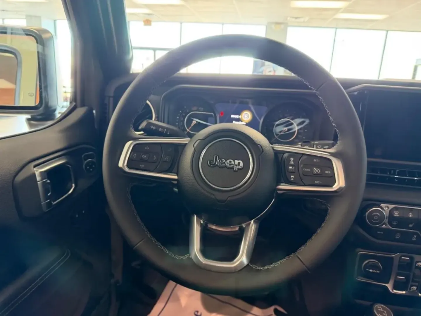 2026 /Black Leather Jeep Wrangler Sahara (1C4PJXEG9TW) with an 3.6L V6 engine, 6M transmission, located at 970 Woodlawn Dr., Farmington, MO, 63640, (573) 431-7800, 37.825642, -90.468674 - **Adventure Awaits with the 2026 Jeep Wrangler Sahara!** <br /> <br /> Explore the great outdoors or navigate daily commutes with unmatched confidence in the 2026 Jeep Wrangler Sahara, now available at Pettus CDJR Farmington in Farmington, MO. This rugged yet refined SUV is perfect for those who cra - Photo#10