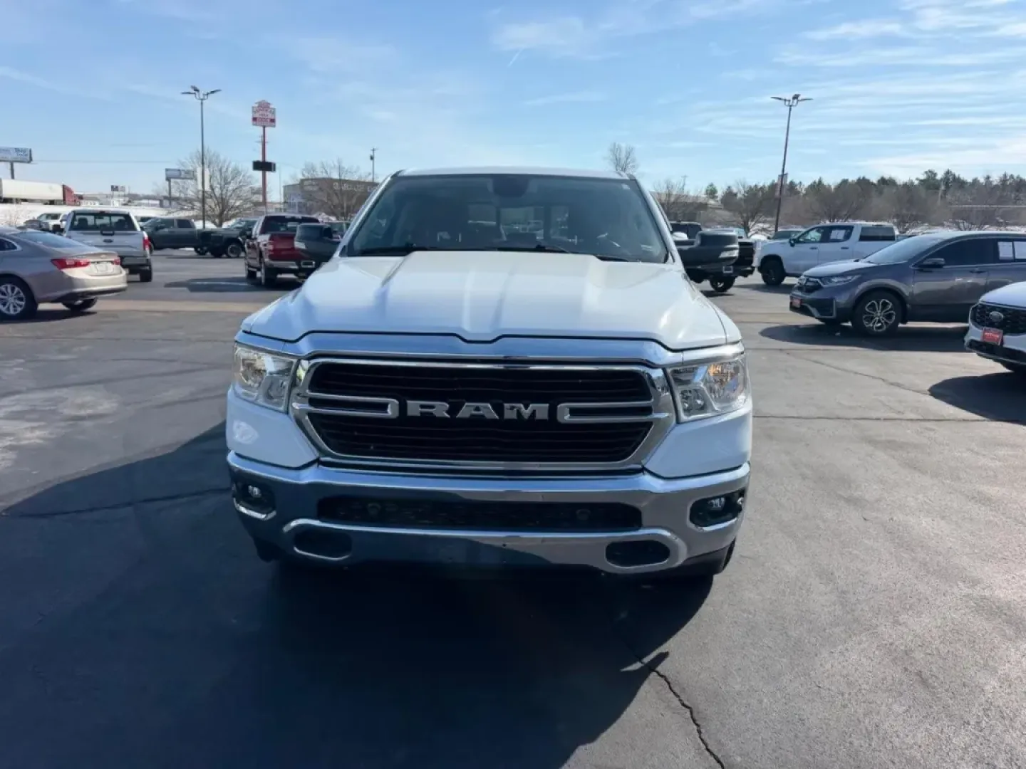 2020 /Diesel Gray/Black Cloth Ram 1500 Big Horn/Lone Star (1C6SRFFT0LN) with an 5.7L engine, Automatic transmission, located at 970 Woodlawn Dr., Farmington, MO, 63640, (573) 431-7800, 37.825642, -90.468674 - **Drive Your Adventures with the 2020 Ram 1500 Big Horn/Lone Star Perfect for Weekend Getaways and Daily Commutes!**<br /> <br /> Are you looking for a reliable truck that fits seamlessly into your busy lifestyle? Look no further than this 2020 Ram 1500 Big Horn/Lone Star, available now at Pettus C - Photo#7