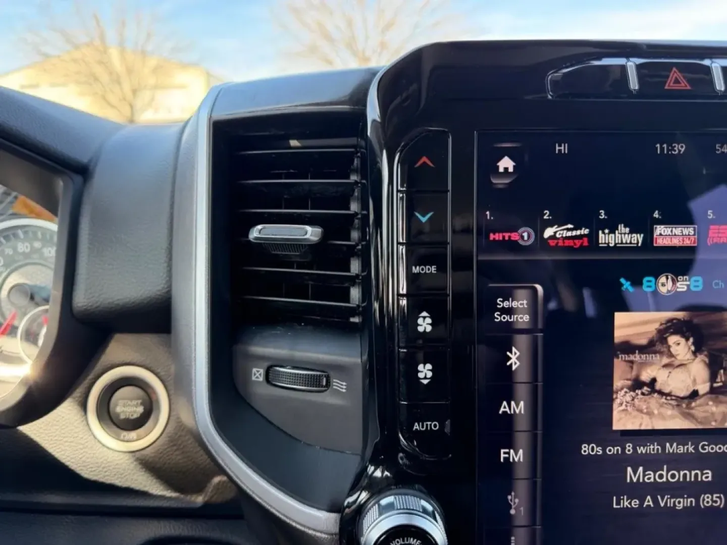 2020 /Diesel Gray/Black Cloth Ram 1500 Big Horn/Lone Star (1C6SRFFT0LN) with an 5.7L engine, Automatic transmission, located at 970 Woodlawn Dr., Farmington, MO, 63640, (573) 431-7800, 37.825642, -90.468674 - **Drive Your Adventures with the 2020 Ram 1500 Big Horn/Lone Star Perfect for Weekend Getaways and Daily Commutes!**<br /> <br /> Are you looking for a reliable truck that fits seamlessly into your busy lifestyle? Look no further than this 2020 Ram 1500 Big Horn/Lone Star, available now at Pettus C - Photo#14