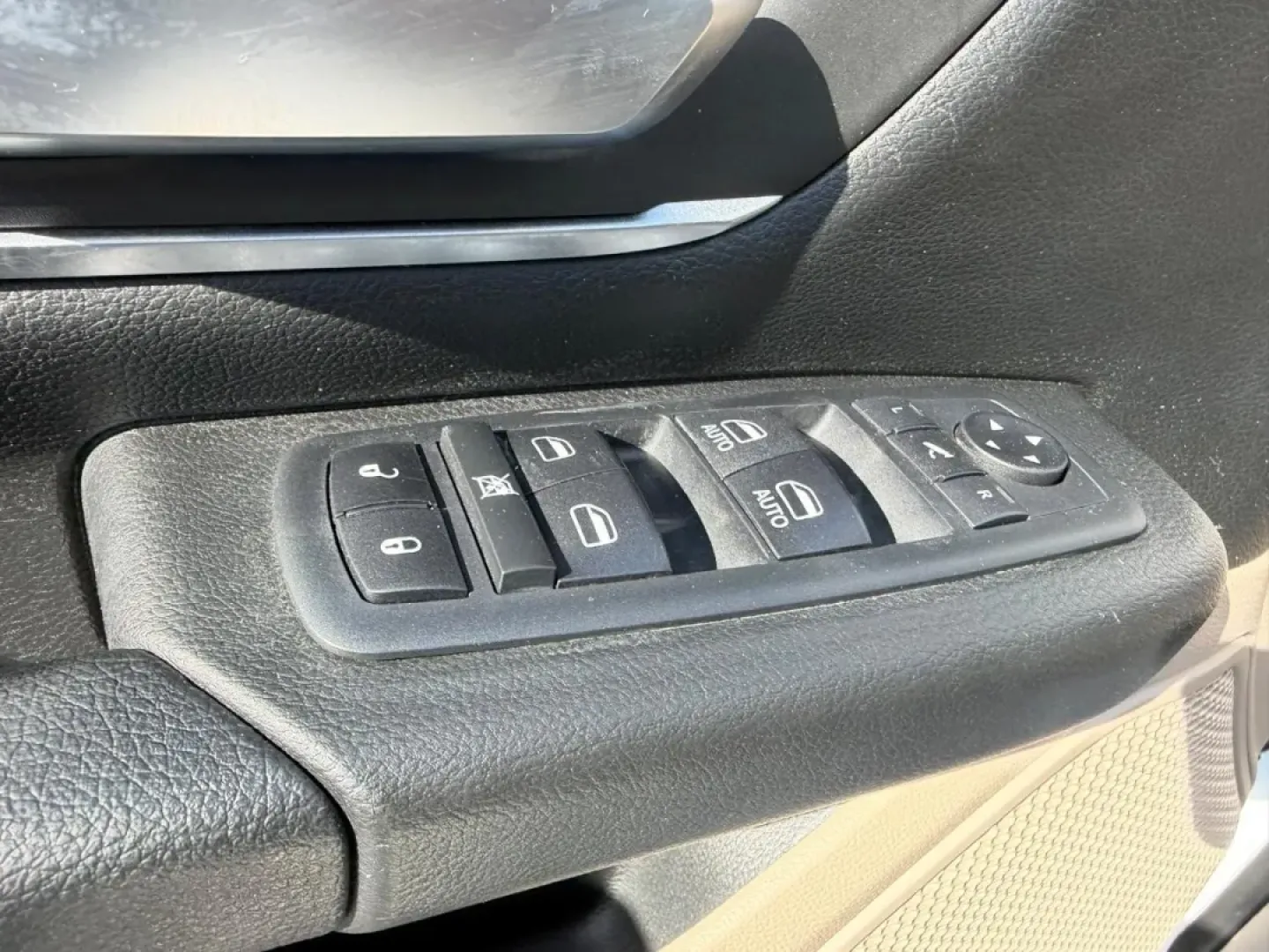 2020 /Diesel Gray/Black Cloth Ram 1500 Big Horn/Lone Star (1C6SRFFT0LN) with an 5.7L engine, Automatic transmission, located at 970 Woodlawn Dr., Farmington, MO, 63640, (573) 431-7800, 37.825642, -90.468674 - **Drive Your Adventures with the 2020 Ram 1500 Big Horn/Lone Star Perfect for Weekend Getaways and Daily Commutes!**<br /> <br /> Are you looking for a reliable truck that fits seamlessly into your busy lifestyle? Look no further than this 2020 Ram 1500 Big Horn/Lone Star, available now at Pettus C - Photo#19