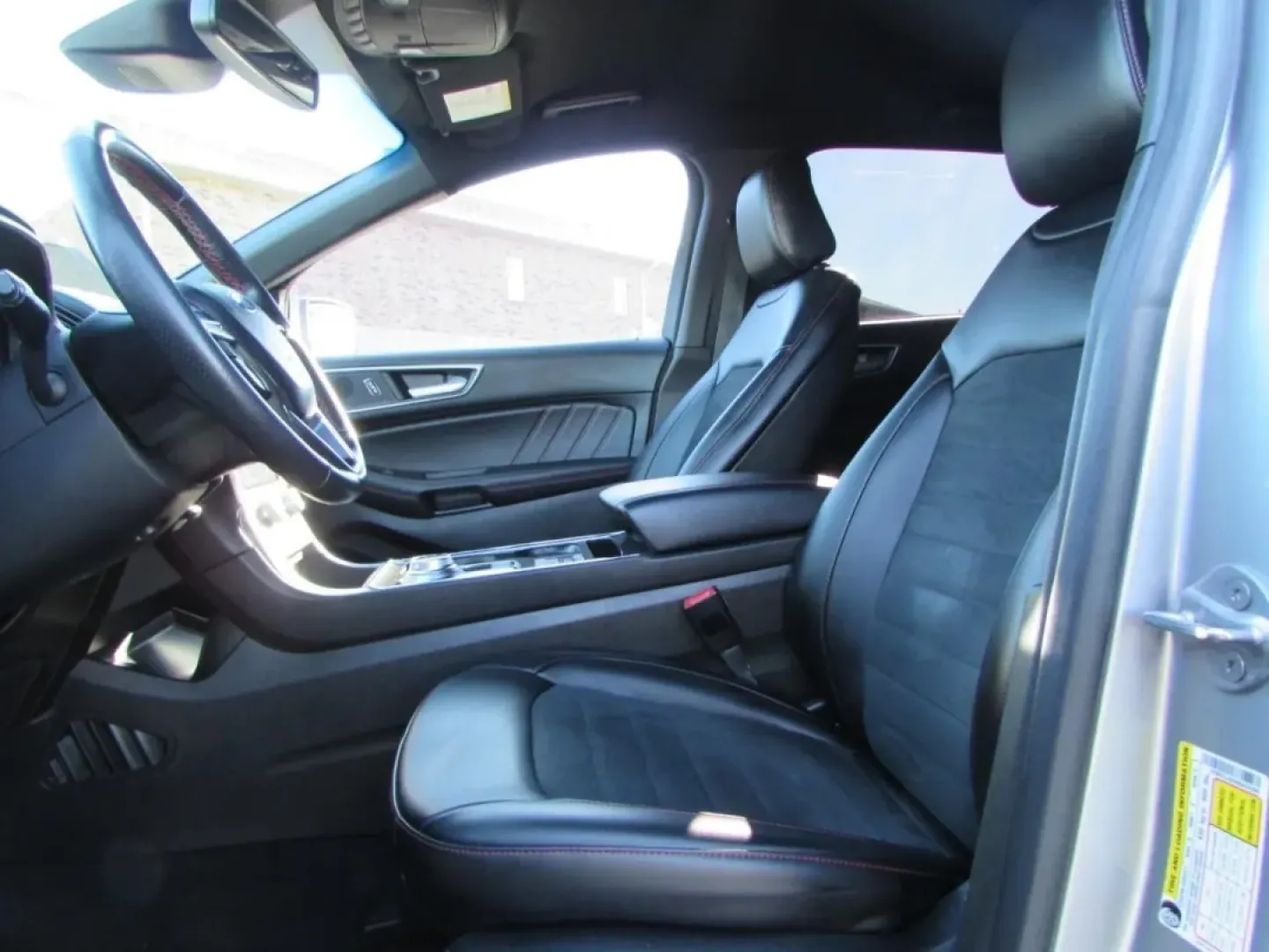 2021 /Ebony Ford Edge ST Line (2FMPK3J95MB) with an Other engine, Automatic transmission, located at 12836 Highway 21, De Soto, MO, 63020, (636) 337-7777, 38.151867, -90.575615 - Are you seeking a versatile vehicle that perfectly balances family needs and weekend adventures? Look no further than the 2021 Ford Edge, now available at Pettus Ford De Soto! This stylish SUV is designed for those who crave comfort and functionality without sacrificing performance, making it an ide - Photo#11