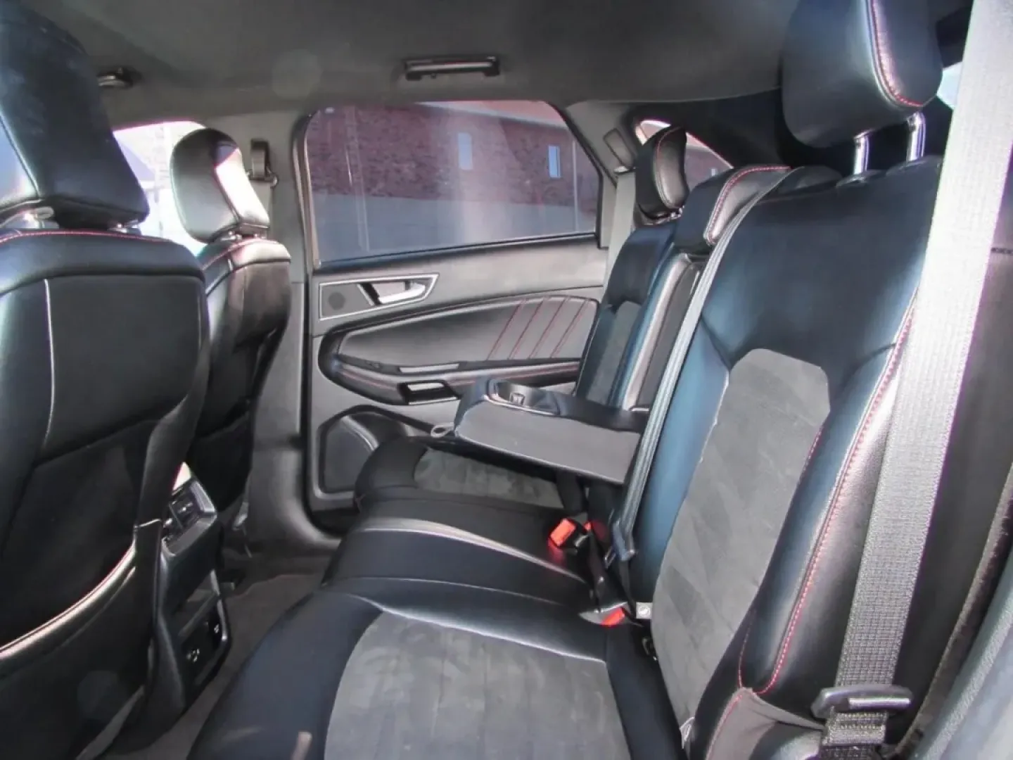 2021 /Ebony Ford Edge ST Line (2FMPK3J95MB) with an Other engine, Automatic transmission, located at 12836 Highway 21, De Soto, MO, 63020, (636) 337-7777, 38.151867, -90.575615 - Are you seeking a versatile vehicle that perfectly balances family needs and weekend adventures? Look no further than the 2021 Ford Edge, now available at Pettus Ford De Soto! This stylish SUV is designed for those who crave comfort and functionality without sacrificing performance, making it an ide - Photo#23