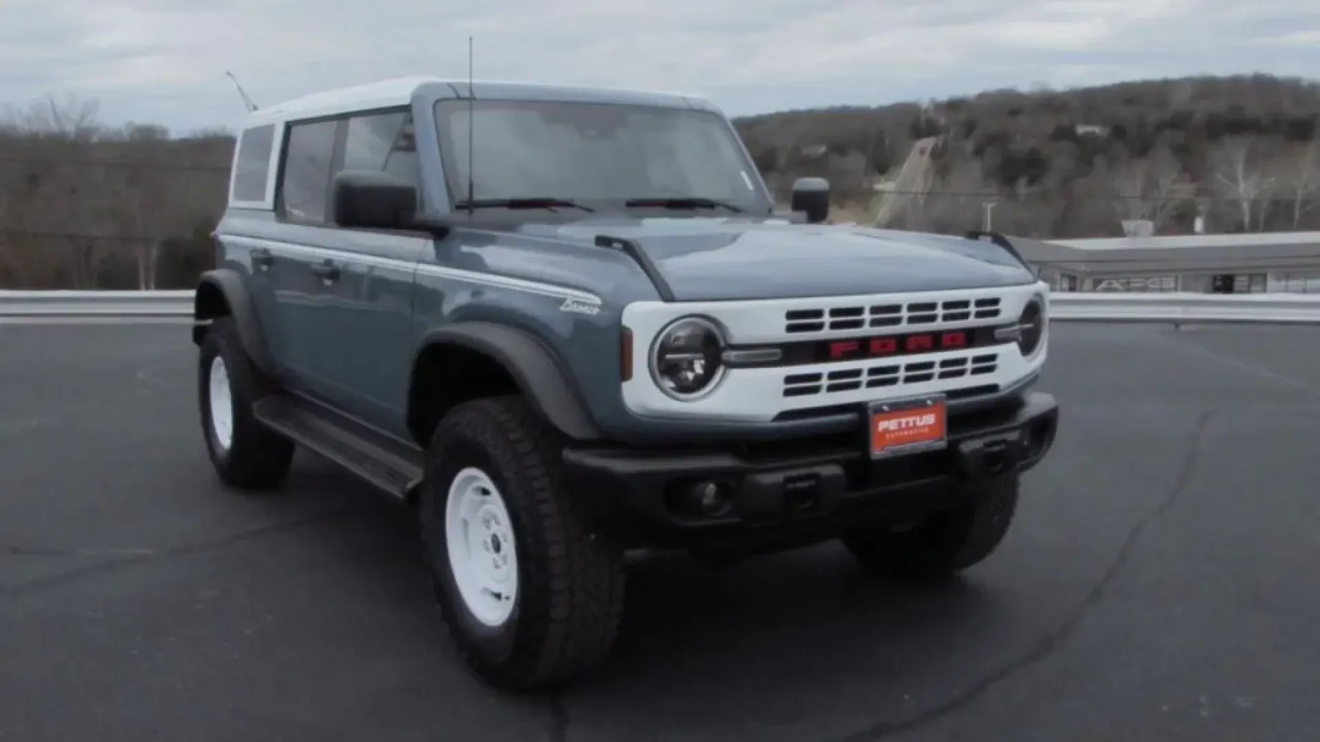2025 /Navy Pier Ford Bronco Heritage Edition (1FMEE4DP7SL) with an 2.7L V6 engine, located at 12836 Highway 21, De Soto, MO, 63020, (636) 337-7777, 38.151867, -90.575615 - Explore the great outdoors and embark on unforgettable adventures with the 2025 Ford Bronco Heritage Edition, now available at Pettus Ford De Soto! This striking SUV, finished in a stunning Azure Gray, is perfect for individuals and families who crave a vehicle that can handle the rugged terrain and - Photo#0