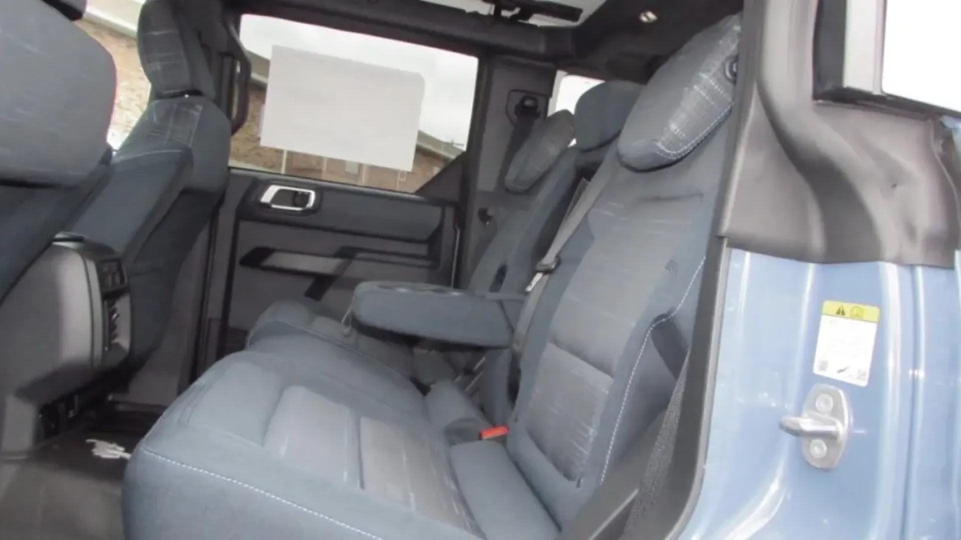 2025 /Navy Pier Ford Bronco Heritage Edition (1FMEE4DP7SL) with an 2.7L V6 engine, located at 12836 Highway 21, De Soto, MO, 63020, (636) 337-7777, 38.151867, -90.575615 - Explore the great outdoors and embark on unforgettable adventures with the 2025 Ford Bronco Heritage Edition, now available at Pettus Ford De Soto! This striking SUV, finished in a stunning Azure Gray, is perfect for individuals and families who crave a vehicle that can handle the rugged terrain and - Photo#24