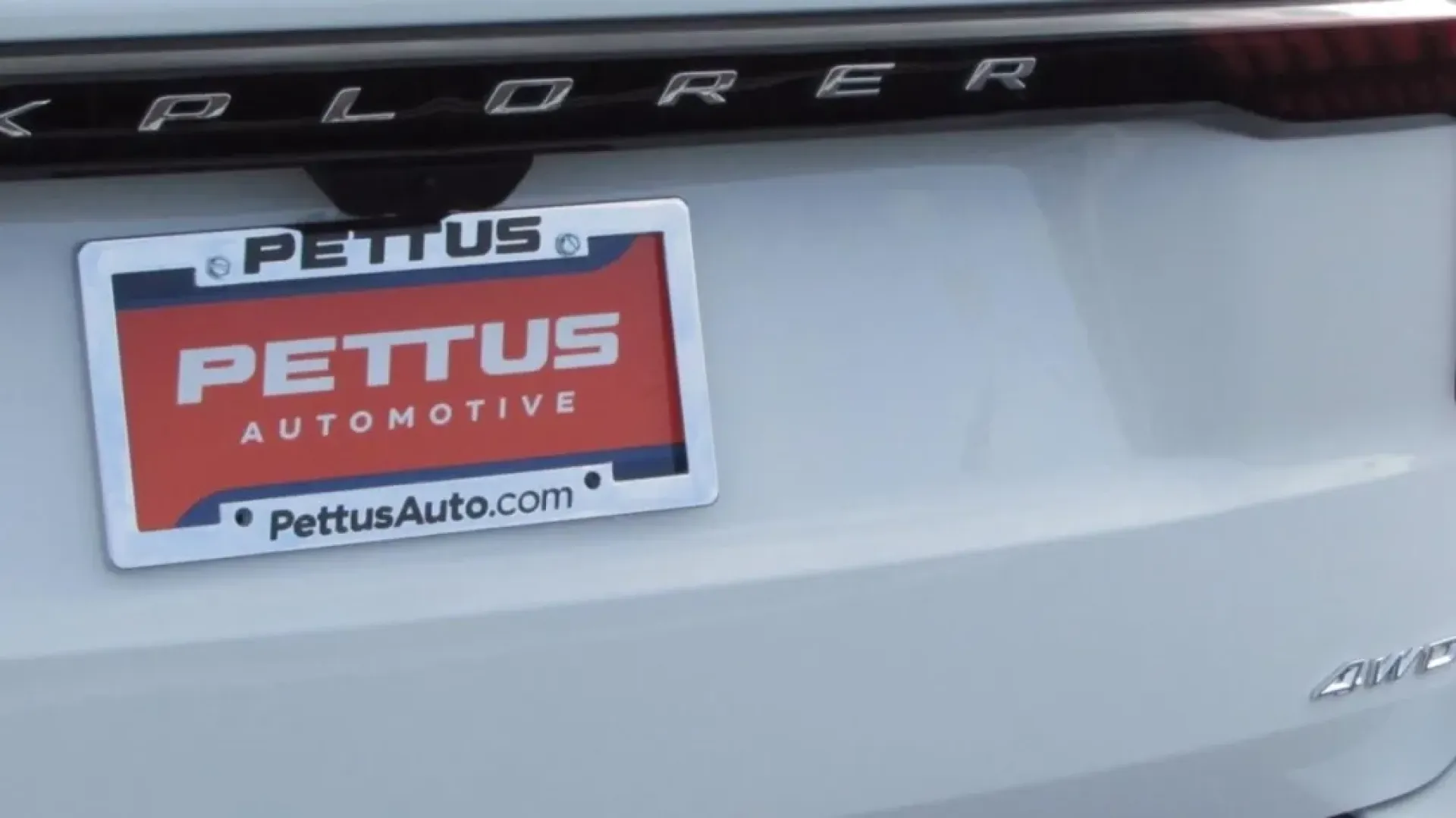 2026 /Space Gray Ford Explorer Active (1FMUK8DH0TG) with an 2.3L EcoBoost I-4 engine, Automatic transmission, located at 12836 Highway 21, De Soto, MO, 63020, (636) 337-7777, 38.151867, -90.575615 - **Embrace Adventure with the 2026 Ford Explorer at Pettus Ford De Soto**<br /> <br /> Are you ready to elevate your family adventures or weekend getaways? Look no further than the stunning 2026 Ford Explorer Active available now at Pettus Ford De Soto. This SUV perfectly blends style, space, and fun - Photo#10