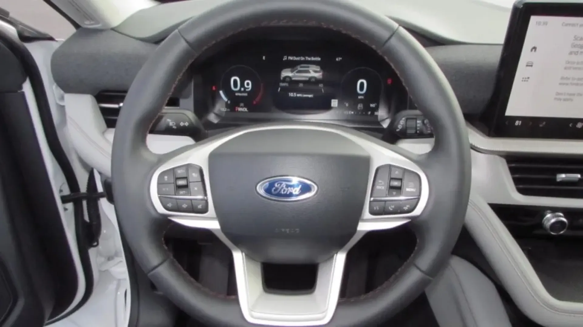 2026 /Space Gray Ford Explorer Active (1FMUK8DH0TG) with an 2.3L EcoBoost I-4 engine, Automatic transmission, located at 12836 Highway 21, De Soto, MO, 63020, (636) 337-7777, 38.151867, -90.575615 - **Embrace Adventure with the 2026 Ford Explorer at Pettus Ford De Soto**<br /> <br /> Are you ready to elevate your family adventures or weekend getaways? Look no further than the stunning 2026 Ford Explorer Active available now at Pettus Ford De Soto. This SUV perfectly blends style, space, and fun - Photo#14