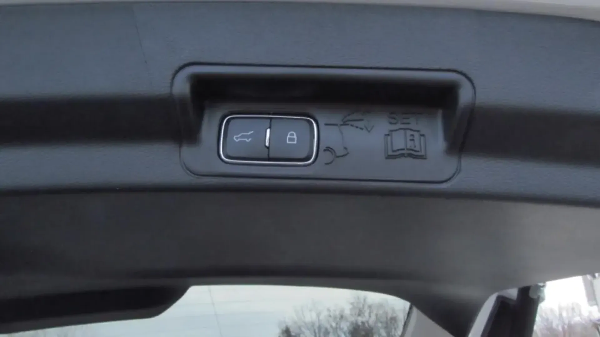 2026 /Space Gray Ford Explorer Active (1FMUK8DH0TG) with an 2.3L EcoBoost I-4 engine, Automatic transmission, located at 12836 Highway 21, De Soto, MO, 63020, (636) 337-7777, 38.151867, -90.575615 - **Embrace Adventure with the 2026 Ford Explorer at Pettus Ford De Soto**<br /> <br /> Are you ready to elevate your family adventures or weekend getaways? Look no further than the stunning 2026 Ford Explorer Active available now at Pettus Ford De Soto. This SUV perfectly blends style, space, and fun - Photo#17