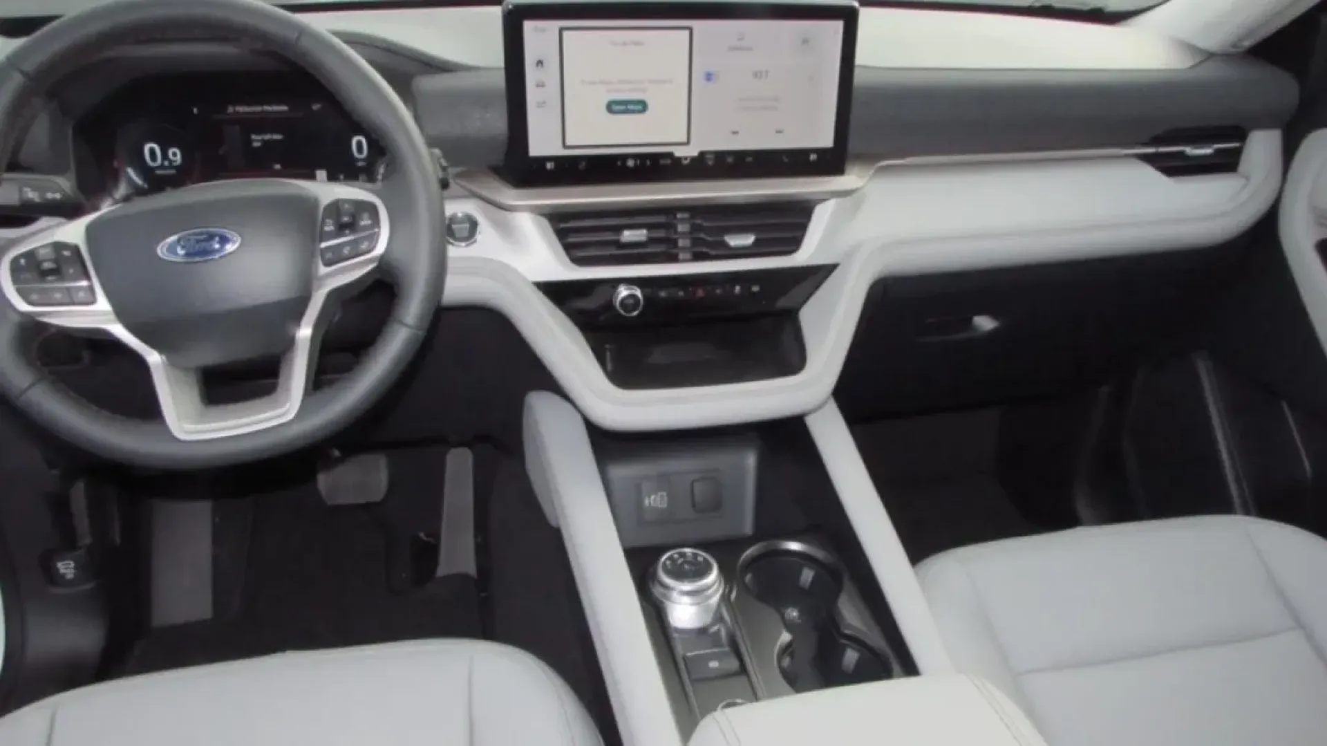 2026 /Space Gray Ford Explorer Active (1FMUK8DH0TG) with an 2.3L EcoBoost I-4 engine, Automatic transmission, located at 12836 Highway 21, De Soto, MO, 63020, (636) 337-7777, 38.151867, -90.575615 - **Embrace Adventure with the 2026 Ford Explorer at Pettus Ford De Soto**<br /> <br /> Are you ready to elevate your family adventures or weekend getaways? Look no further than the stunning 2026 Ford Explorer Active available now at Pettus Ford De Soto. This SUV perfectly blends style, space, and fun - Photo#24