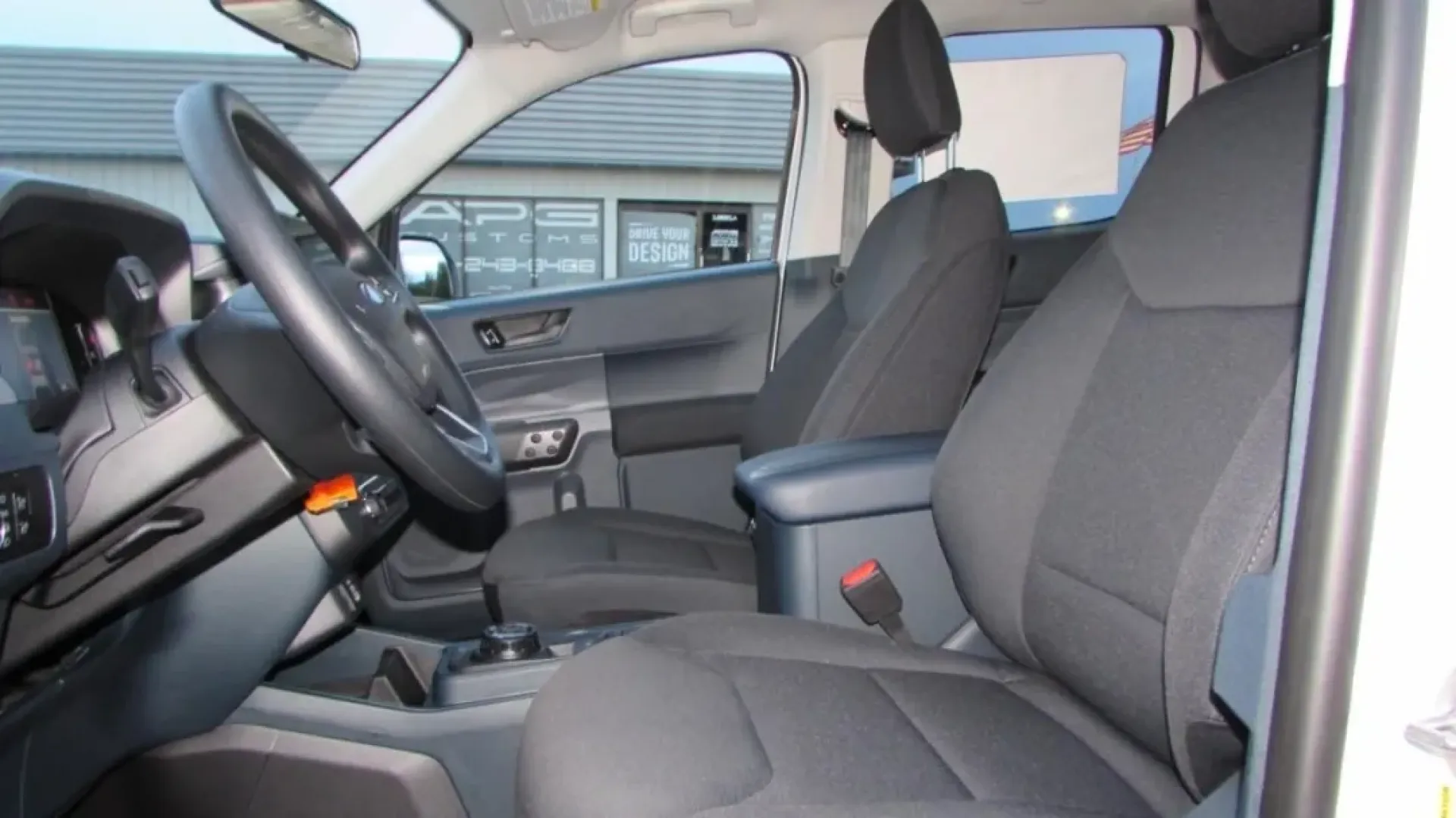 2026 /Black Onyx/Dark Slate Ford Maverick XL (3FTTW8A31TR) with an 2.5L Hybrid engine, CVT transmission, located at 12836 Highway 21, De Soto, MO, 63020, (636) 337-7777, 38.151867, -90.575615 - ### Discover Your Next Adventure with the 2026 Ford Maverick XL at Pettus Ford De Soto!<br /> <br /> Are you ready to transform your daily commute, weekend getaways, and family adventures? Look no further than the stunning 2026 Ford Maverick XL, now available at Pettus Ford De Soto. Located at 12836 - Photo#13