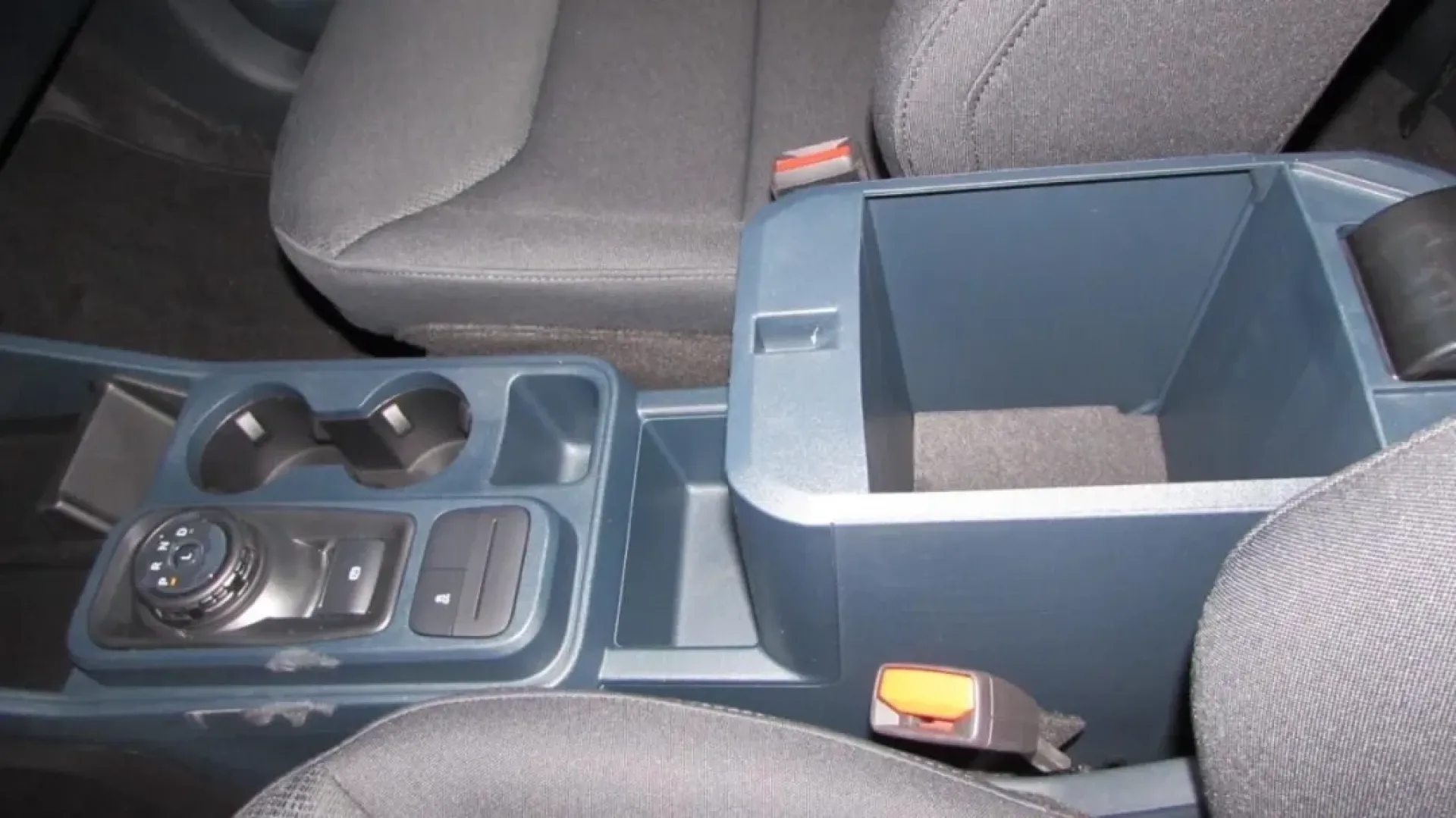 2026 /Black Onyx/Dark Slate Ford Maverick XL (3FTTW8A31TR) with an 2.5L Hybrid engine, CVT transmission, located at 12836 Highway 21, De Soto, MO, 63020, (636) 337-7777, 38.151867, -90.575615 - ### Discover Your Next Adventure with the 2026 Ford Maverick XL at Pettus Ford De Soto!<br /> <br /> Are you ready to transform your daily commute, weekend getaways, and family adventures? Look no further than the stunning 2026 Ford Maverick XL, now available at Pettus Ford De Soto. Located at 12836 - Photo#21