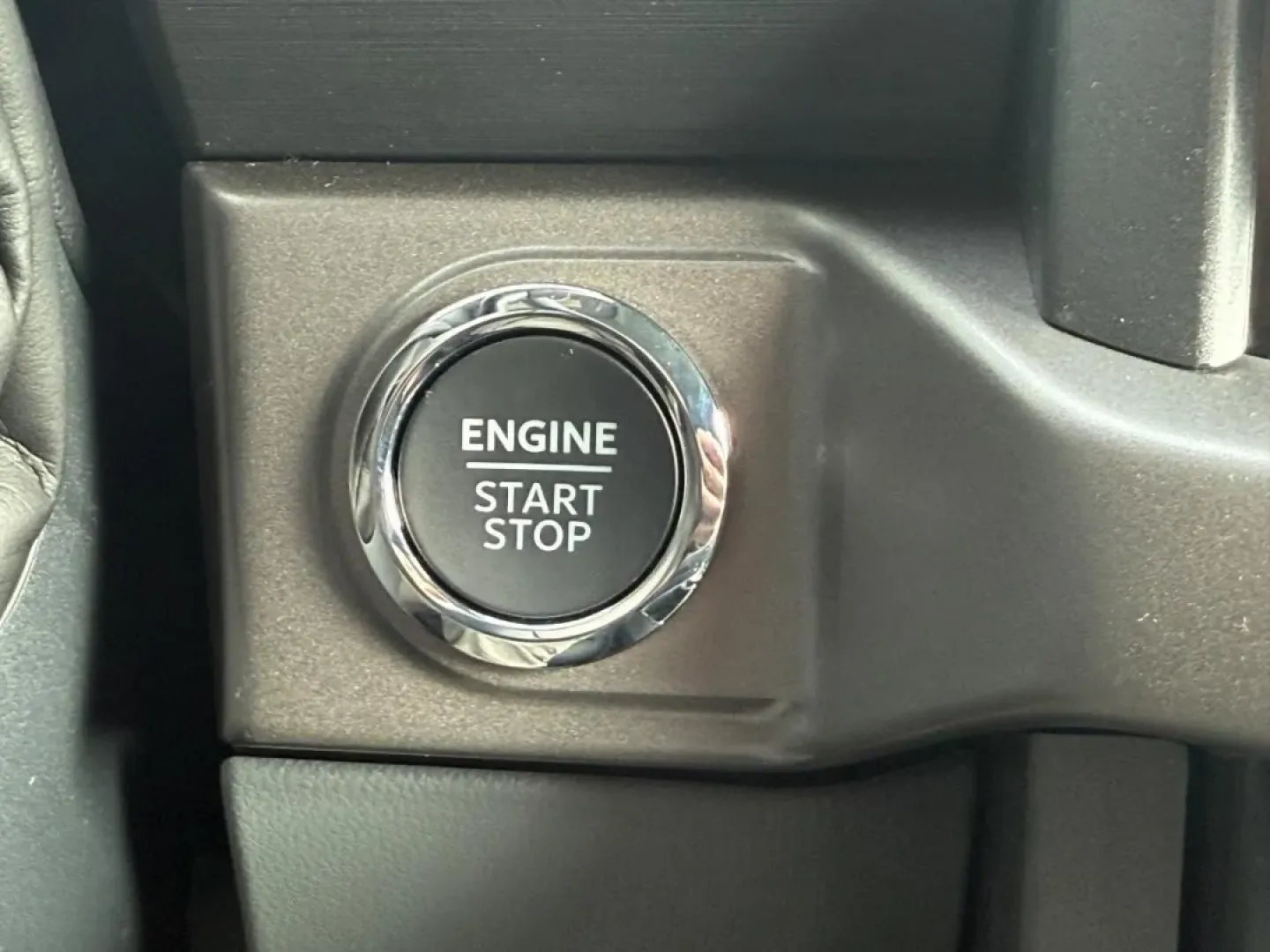 2025 /Black w/Medium Dark Slate Cloth Ford F-150 XLT (1FTFW3LD4SF) with an 3.5L V6 engine, Automatic transmission, located at 141 Commercial Dr, Fredericktown, MO, 63645, (573) 783-6432, 37.570087, -90.320648 - **2025 Ford F-150 XLT: The Ultimate Companion for Your Adventures!**<br /> <br /> Are you ready to elevate your driving experience? The 2025 Ford F-150 XLT is not just a truck; it's a lifestyle choice that empowers you for everything from daily commutes to adventurous road trips. Imagine taking the - Photo#9