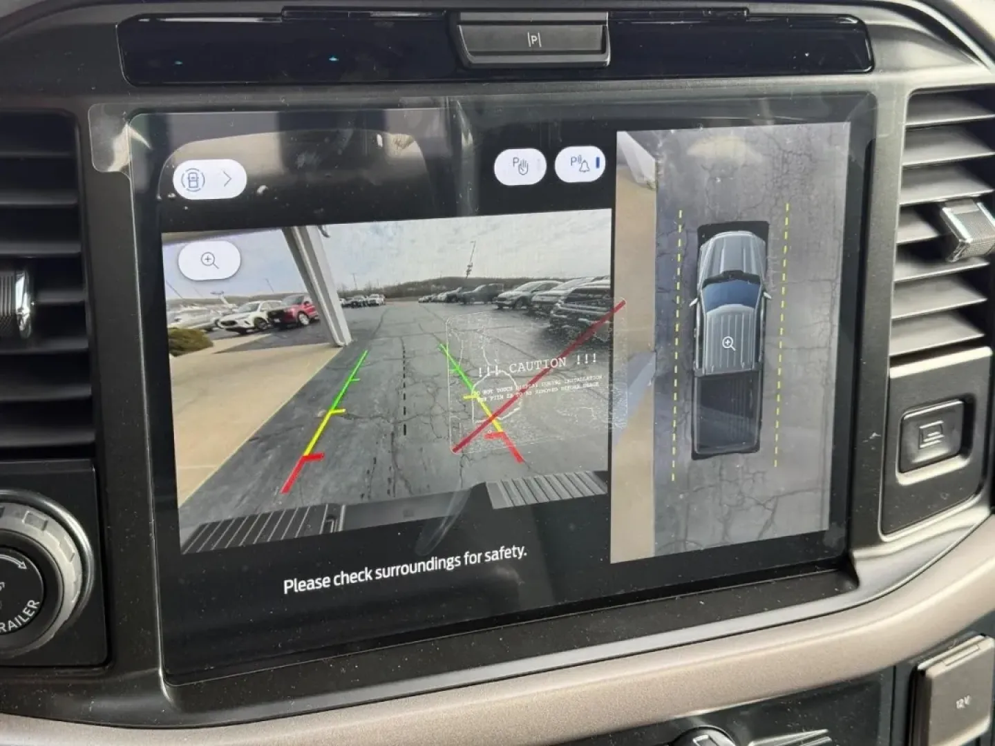 2025 /Black w/Medium Dark Slate Cloth Ford F-150 XLT (1FTFW3LD4SF) with an 3.5L V6 engine, Automatic transmission, located at 141 Commercial Dr, Fredericktown, MO, 63645, (573) 783-6432, 37.570087, -90.320648 - **2025 Ford F-150 XLT: The Ultimate Companion for Your Adventures!**<br /> <br /> Are you ready to elevate your driving experience? The 2025 Ford F-150 XLT is not just a truck; it's a lifestyle choice that empowers you for everything from daily commutes to adventurous road trips. Imagine taking the - Photo#12