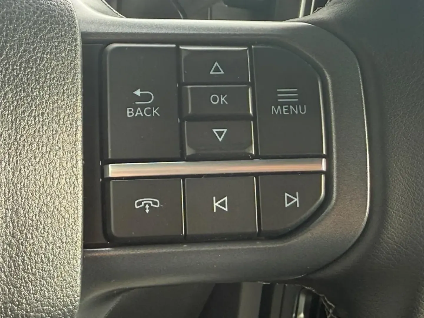 2025 /Black w/Medium Dark Slate Cloth Ford F-150 XLT (1FTFW3LD4SF) with an 3.5L V6 engine, Automatic transmission, located at 141 Commercial Dr, Fredericktown, MO, 63645, (573) 783-6432, 37.570087, -90.320648 - **2025 Ford F-150 XLT: The Ultimate Companion for Your Adventures!**<br /> <br /> Are you ready to elevate your driving experience? The 2025 Ford F-150 XLT is not just a truck; it's a lifestyle choice that empowers you for everything from daily commutes to adventurous road trips. Imagine taking the - Photo#8