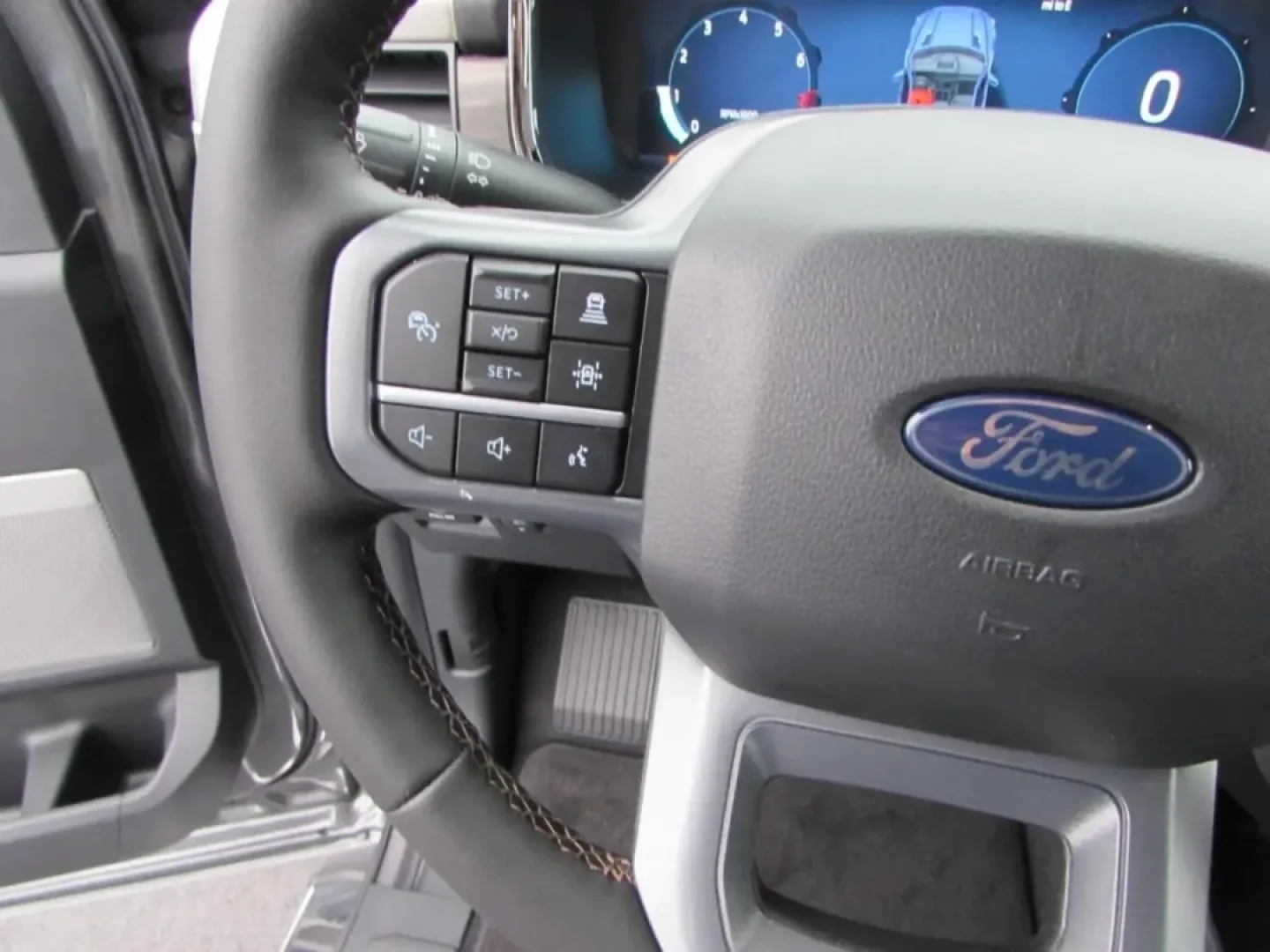 2026 /Black Ford F-150 LARIAT (1FTFW5L50TK) with an 5.0L engine, 6A transmission, located at 12836 Highway 21, De Soto, MO, 63020, (636) 337-7777, 38.151867, -90.575615 - **Elevate Your Adventures with the 2026 Ford F150 Lariat!**<br /> <br /> Are you ready to tackle the open road or navigate the rugged terrain with confidence? The 2026 Ford F150 Lariat is not just a truck; it's your ticket to adventure, perfect for those who crave exploration, whether it's weekend g - Photo#22