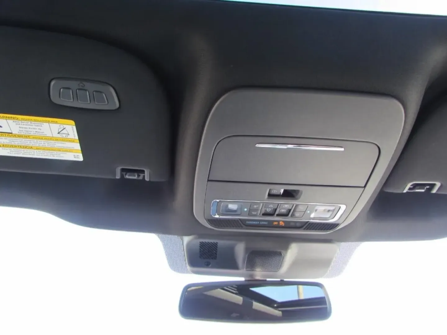 2025 /Black Ford F-150 LARIAT (1FTFW5L57SF) with an 5.0L V8 engine, located at 12836 Highway 21, De Soto, MO, 63020, (636) 337-7777, 38.151867, -90.575615 - **Unleash Your Adventurous Spirit with the 2025 Ford F-150 LARIAT from Pettus Ford De Soto!**<br /> <br /> Are you ready to elevate your outdoor adventures or tackle your daily commute with unparalleled style and performance? The 2025 Ford F-150 LARIAT, available now at Pettus Ford De Soto, is the p - Photo#23