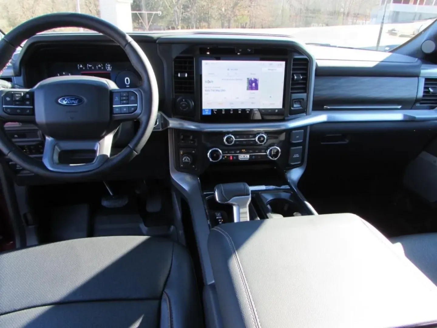 2025 /Black Ford F-150 LARIAT (1FTFW5L57SF) with an 5.0L V8 engine, located at 12836 Highway 21, De Soto, MO, 63020, (636) 337-7777, 38.151867, -90.575615 - **Unleash Your Adventurous Spirit with the 2025 Ford F-150 LARIAT from Pettus Ford De Soto!**<br /> <br /> Are you ready to elevate your outdoor adventures or tackle your daily commute with unparalleled style and performance? The 2025 Ford F-150 LARIAT, available now at Pettus Ford De Soto, is the p - Photo#29