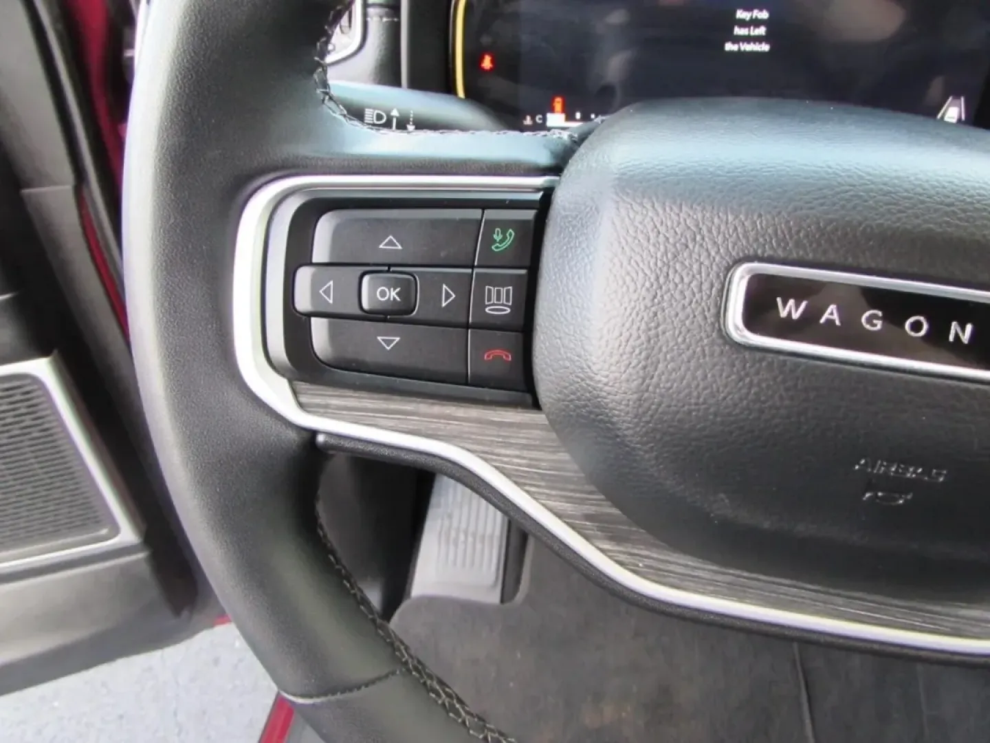 2022 /Global Black Leather Jeep Wagoneer 4WD Series II (1C4SJVBT6NS) with an 5.7L V8 engine, Automatic transmission, located at 12830 Highway 21, De Soto, MO, 63020, (636) 337-7777, 38.153099, -90.573624 - **Explore the Great Outdoors in Style with the 2022 Jeep Wagoneer!**<br /> <br /> If you're seeking an adventure-ready SUV that perfectly balances rugged capabilities with refined luxury, look no further than the 2022 Jeep Wagoneer. This stunning vehicle, available now at Pettus CDJR DeSoto, is desi - Photo#12