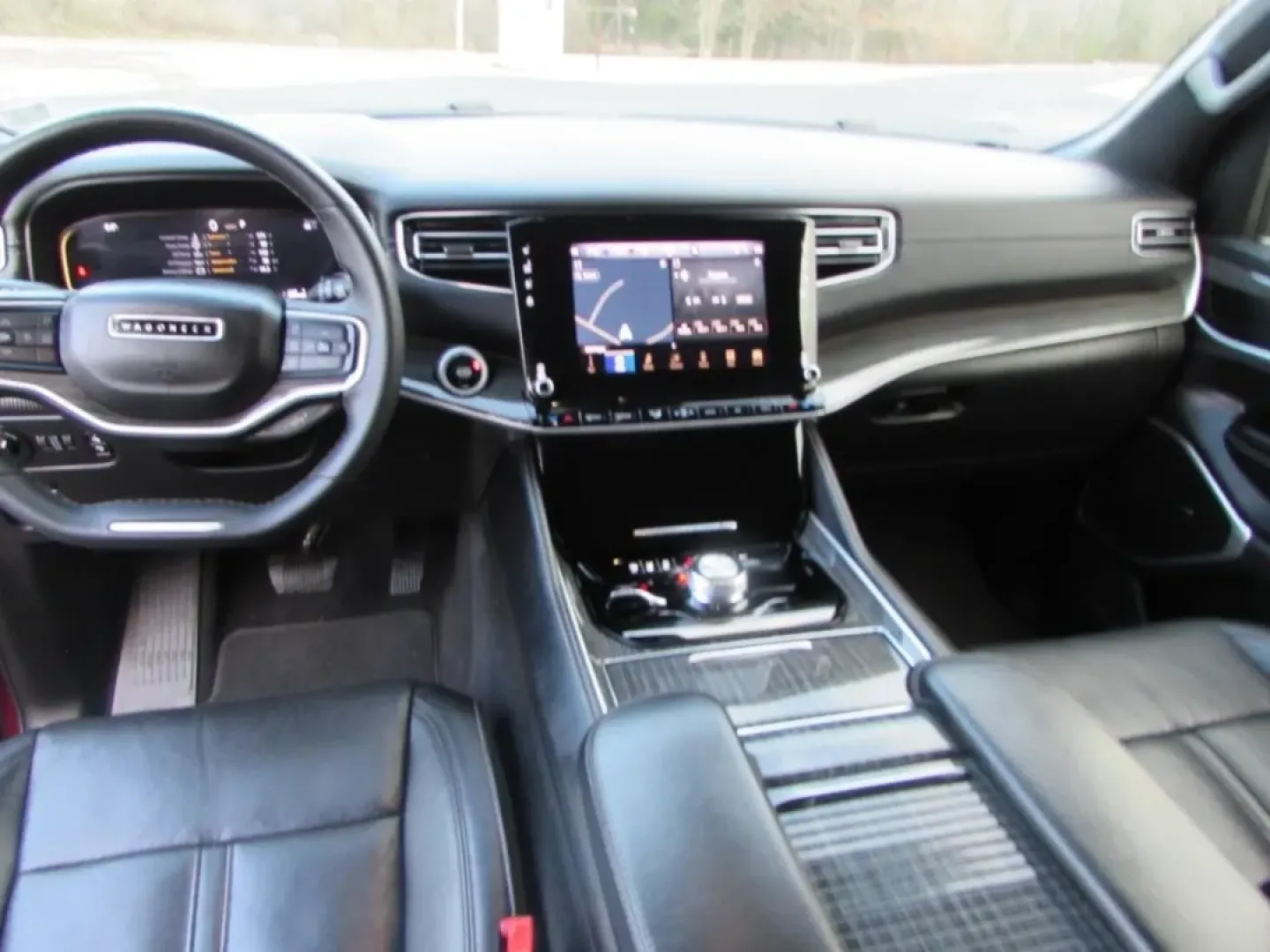 2022 /Global Black Leather Jeep Wagoneer 4WD Series II (1C4SJVBT6NS) with an 5.7L V8 engine, Automatic transmission, located at 12830 Highway 21, De Soto, MO, 63020, (636) 337-7777, 38.153099, -90.573624 - **Explore the Great Outdoors in Style with the 2022 Jeep Wagoneer!**<br /> <br /> If you're seeking an adventure-ready SUV that perfectly balances rugged capabilities with refined luxury, look no further than the 2022 Jeep Wagoneer. This stunning vehicle, available now at Pettus CDJR DeSoto, is desi - Photo#20