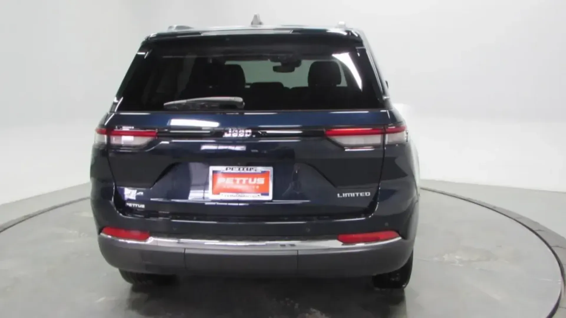 2023 /Global Black Leather Jeep Grand Cherokee Limited (1C4RJHBG1P8) with an Other engine, located at 12830 Highway 21, De Soto, MO, 63020, (636) 337-7777, 38.153099, -90.573624 - **Explore the Great Outdoors with the 2023 Jeep Grand Cherokee Limited Perfect for Adventure Seekers!**<br /> <br /> Are you ready to elevate your outdoor adventures? The 2023 Jeep Grand Cherokee Limited is more than just a vehicle; it's your gateway to exploration and unforgettable journeys. With - Photo#5