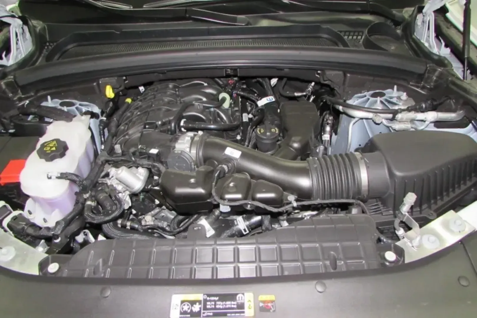 2025 /Global Black Leather Trimmed Jeep Grand Cherokee L Altitude X (1C4RJKAGXS8) with an Other engine, Automatic transmission, located at 12830 Highway 21, De Soto, MO, 63020, (636) 337-7777, 38.153099, -90.573624 - Embrace the open road with the **2025 Jeep Grand Cherokee L Altitude X**, a perfect companion for families, adventurers, and daily commuters alike! Whether you're navigating the bustling streets of De Soto, MO, or heading out for a weekend getaway, this SUV is designed to elevate your lifestyle. Wit - Photo#7