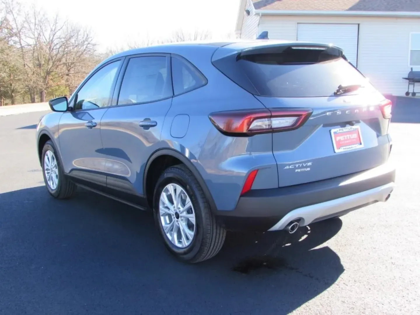 2026 /Gray Ford Escape Active (1FMCU0GN0TU) with an 1.5L engine, 8A transmission, located at 12836 Highway 21, De Soto, MO, 63020, (636) 337-7777, 38.151867, -90.575615 - **Discover Adventure with the 2026 Ford Escape Active - Your Ultimate Companion for Life in De Soto!**<br /> <br /> Are you in search of a versatile vehicle that seamlessly complements your active lifestyle? Look no further than the stunning 2026 Ford Escape Active, now available at Pettus Ford De S - Photo#4