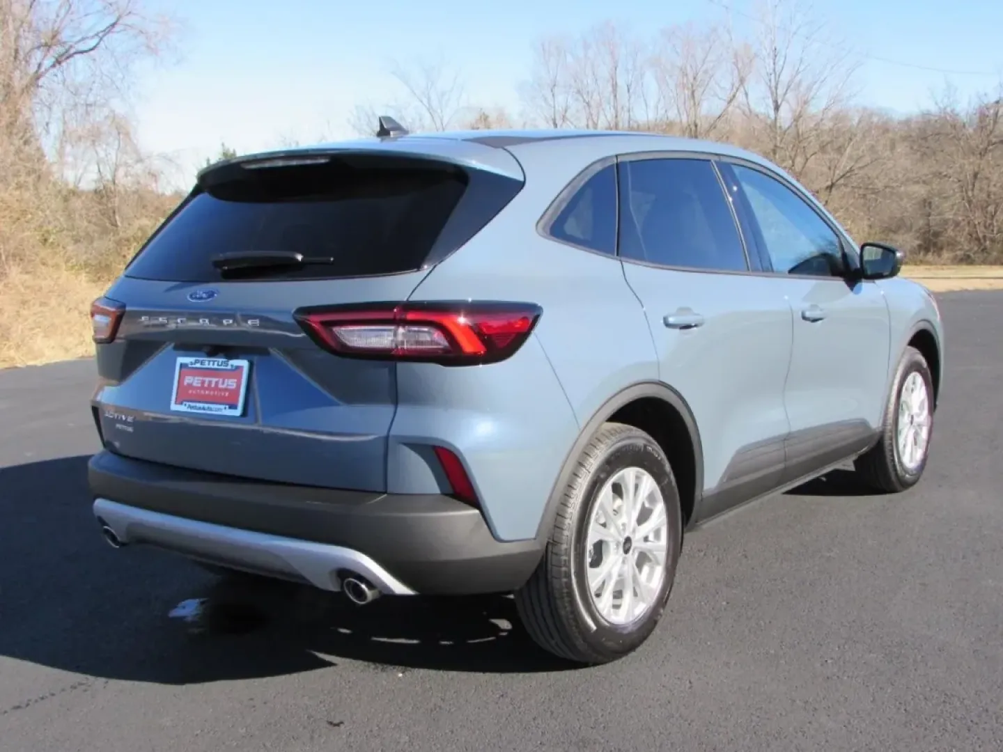 2026 /Gray Ford Escape Active (1FMCU0GN0TU) with an 1.5L engine, 8A transmission, located at 12836 Highway 21, De Soto, MO, 63020, (636) 337-7777, 38.151867, -90.575615 - **Discover Adventure with the 2026 Ford Escape Active - Your Ultimate Companion for Life in De Soto!**<br /> <br /> Are you in search of a versatile vehicle that seamlessly complements your active lifestyle? Look no further than the stunning 2026 Ford Escape Active, now available at Pettus Ford De S - Photo#6