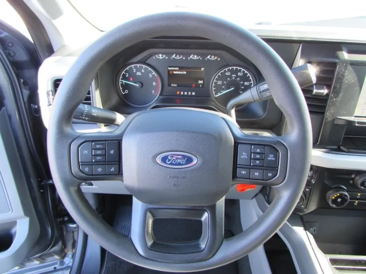 2026 /Medium Dark Slate Ford F-250SD XLT (1FT7X2BN3TE) with an 7.3L engine, located at 12836 Highway 21, De Soto, MO, 63020, (636) 337-7777, 38.151867, -90.575615 - **Unleash Your Adventurous Spirit with the 2026 Ford Super Duty F-250 SRW Perfect for Every Journey!**<br /> <br /> Are you ready to elevate your lifestyle with a truck that seamlessly blends power, capability, and comfort? The 2026 Ford Super Duty F-250 SRW is not just a vehicle; it's the ultimate - Photo#19