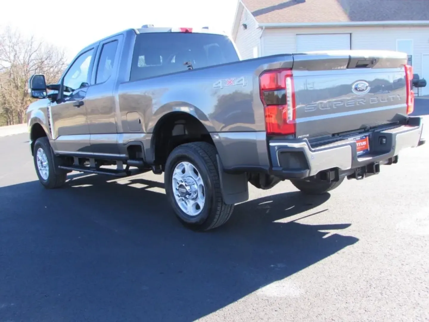2026 /Medium Dark Slate Ford F-250SD XLT (1FT7X2BN3TE) with an 7.3L engine, located at 12836 Highway 21, De Soto, MO, 63020, (636) 337-7777, 38.151867, -90.575615 - **Unleash Your Adventurous Spirit with the 2026 Ford Super Duty F-250 SRW Perfect for Every Journey!**<br /> <br /> Are you ready to elevate your lifestyle with a truck that seamlessly blends power, capability, and comfort? The 2026 Ford Super Duty F-250 SRW is not just a vehicle; it's the ultimate - Photo#4