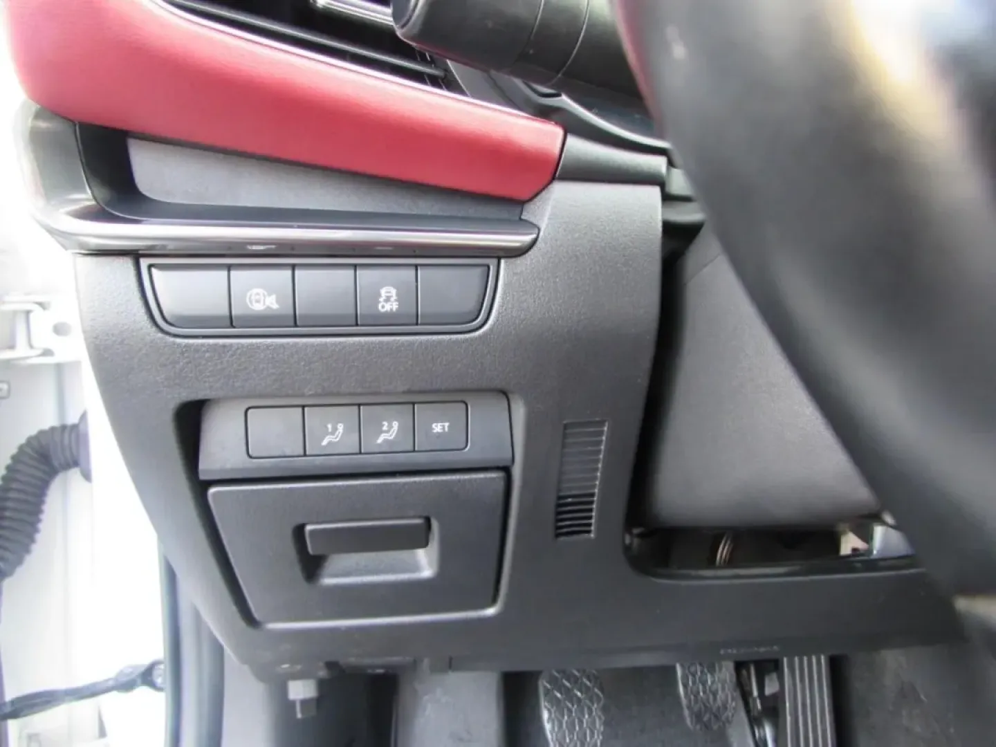 2025 /Red Mazda Mazda3 2.5 S Premium Package (JM1BPAMMXS1) with an 2.5L L4 DOHC 16V engine, 6A transmission, located at 12836 Highway 21, De Soto, MO, 63020, (636) 337-7777, 38.151867, -90.575615 - **Elevate Your Daily Commute with the 2025 Mazda3 Hatchback! Perfect for Budget-Conscious Buyers in De Soto, MO**<br /> <br /> Are you ready to transform your everyday drives into enjoyable journeys? The 2025 Mazda3 Hatchback is not just a car; it's a lifestyle upgrade, ideal for those seeking a sty - Photo#12