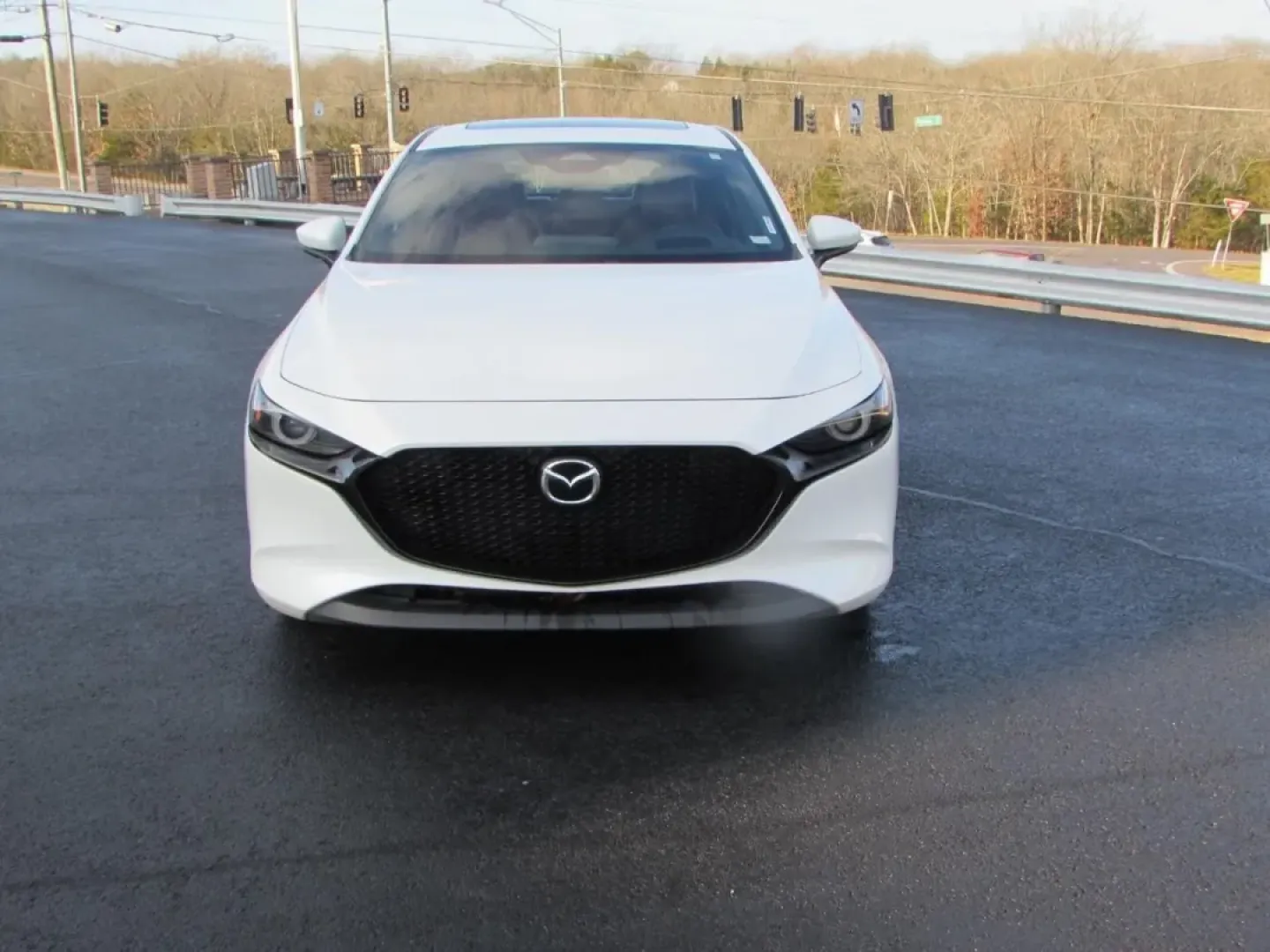 2025 /Red Mazda Mazda3 2.5 S Premium Package (JM1BPAMMXS1) with an 2.5L L4 DOHC 16V engine, 6A transmission, located at 12836 Highway 21, De Soto, MO, 63020, (636) 337-7777, 38.151867, -90.575615 - **Elevate Your Daily Commute with the 2025 Mazda3 Hatchback! Perfect for Budget-Conscious Buyers in De Soto, MO**<br /> <br /> Are you ready to transform your everyday drives into enjoyable journeys? The 2025 Mazda3 Hatchback is not just a car; it's a lifestyle upgrade, ideal for those seeking a sty - Photo#1