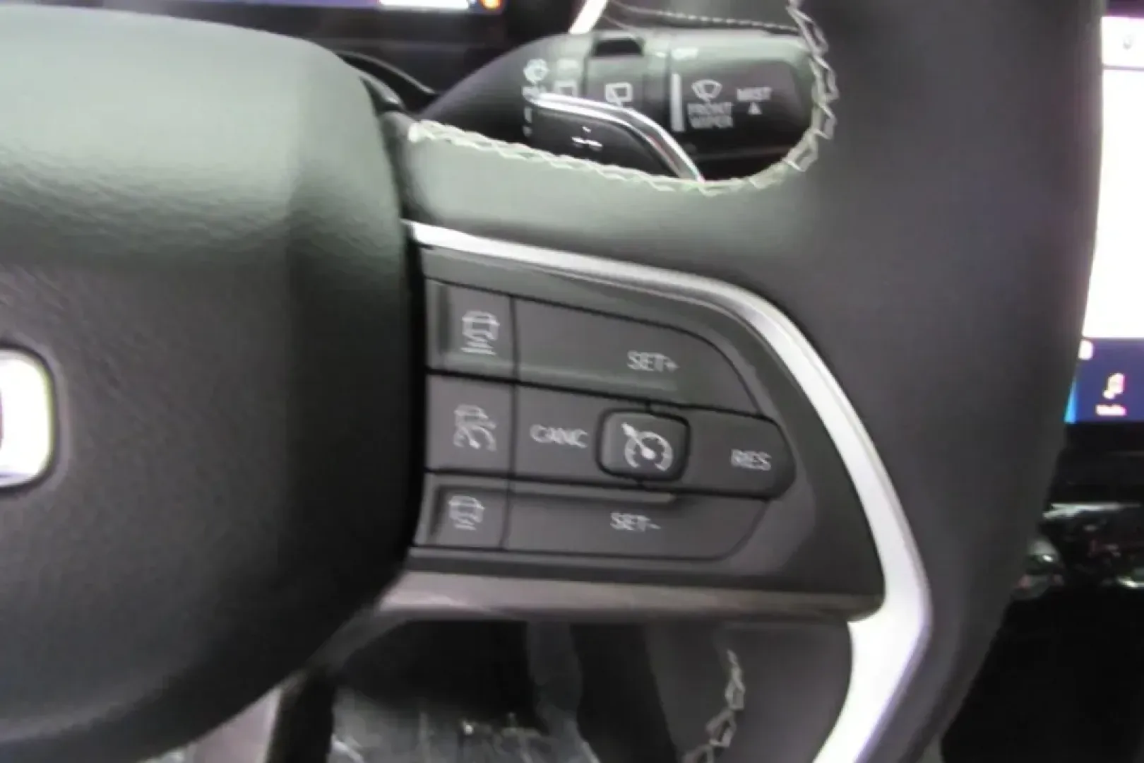 2025 /Global Black Leather Jeep Grand Cherokee Limited (1C4RJKBG9S8) with an Other engine, located at 12830 Highway 21, De Soto, MO, 63020, (636) 337-7777, 38.153099, -90.573624 - Embrace adventure and elevate your lifestyle with the stunning 2025 Jeep Grand Cherokee L Limited available at Pettus CDJR DeSoto! This impressive SUV is designed for those who seek both luxury and utility, making it the perfect choice for growing families, outdoor enthusiasts, and anyone in need of - Photo#16