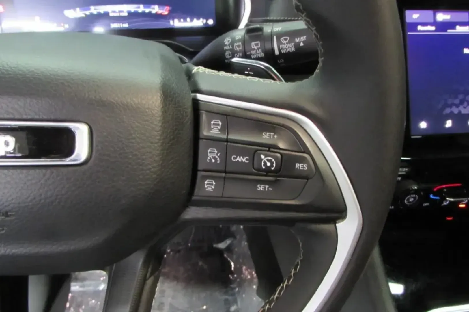 2024 /Global Black Cloth Jeep Grand Cherokee Laredo (1C4RJHAGXRC) with an Other engine, located at 12836 Highway 21, De Soto, MO, 63020, (636) 337-7777, 38.151867, -90.575615 - **Explore New Horizons with the 2024 Jeep Grand Cherokee Laredo at Pettus Ford De Soto!**<br /> <br /> Are you ready to elevate your driving experience and embark on unforgettable adventures? The 2024 Jeep Grand Cherokee Laredo is the perfect SUV for those seeking a blend of luxury and rugged capabi - Photo#16