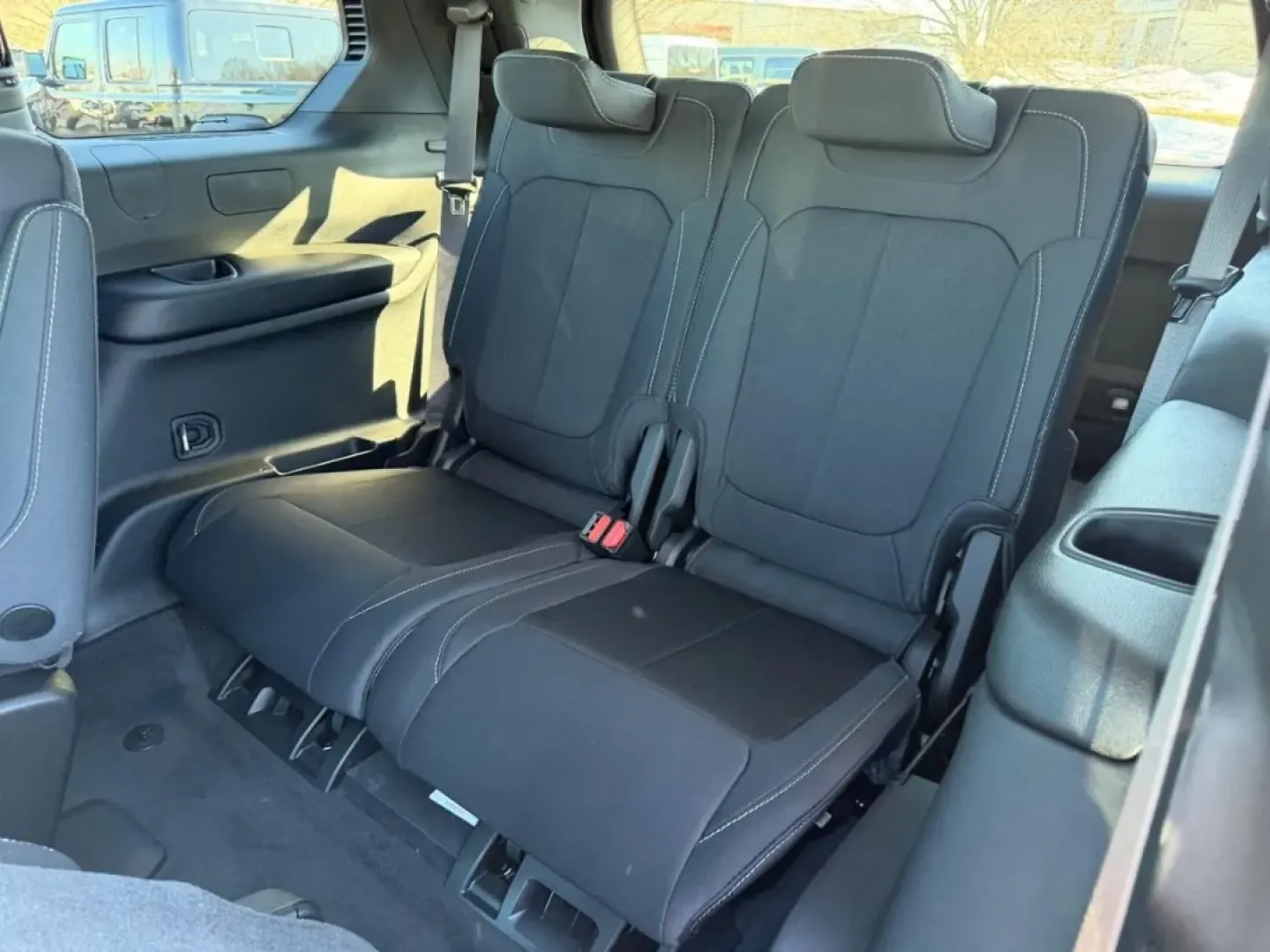2025 /Global Black Cloth Jeep Grand Cherokee Laredo (1C4RJKAG2S8) with an 3.6L V6 24V VVT UPG I engine, Automatic transmission, located at 970 Woodlawn Dr., Farmington, MO, 63640, (573) 431-7800, 37.825642, -90.468674 - ### Embrace Adventure with the 2025 Jeep Grand Cherokee<br /> <br /> If you're seeking a vehicle that embodies versatility and adventure, look no further than the 2025 Jeep Grand Cherokee, now available at Pettus CDJR Farmington. This SUV is designed for those who crave exploration while prioritizin - Photo#8