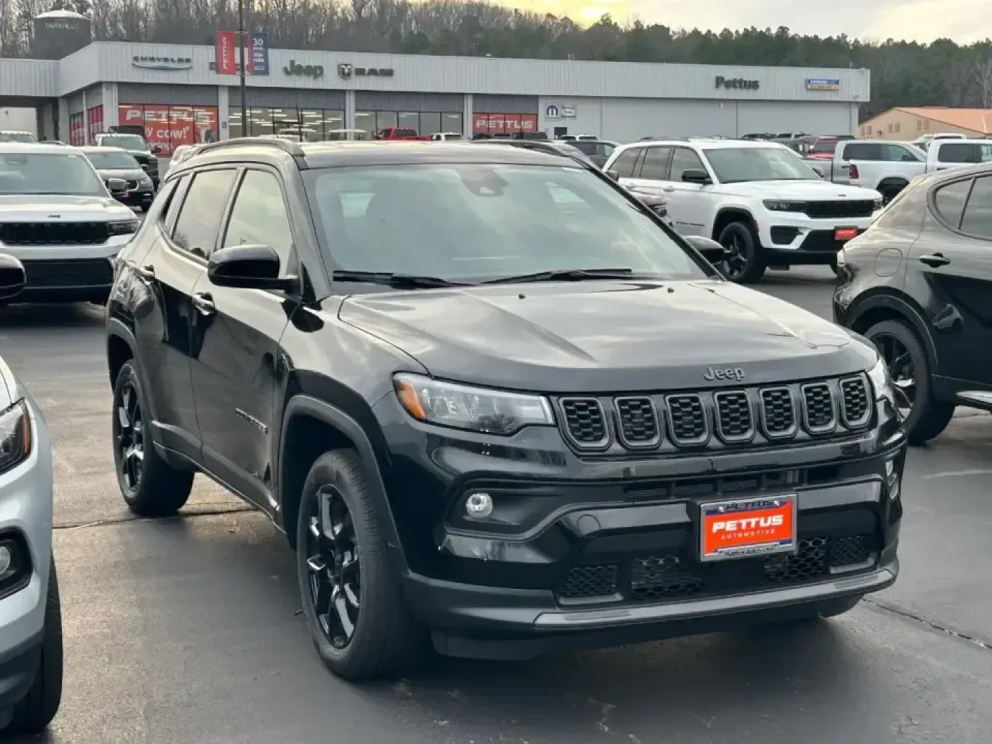 2026 /Black Leather Trimmed Jeep Compass Latitude (3C4NJDBN1TT) with an 2.0L engine, located at 970 Woodlawn Dr., Farmington, MO, 63640, (573) 431-7800, 37.825642, -90.468674 - **Explore the Open Road in the 2026 Jeep Compass: Your Next Adventure Awaits!**<br /> <br /> Looking for a versatile vehicle that can handle both your daily commute and weekend excursions? Look no further than the striking 2026 Jeep Compass, now available at Pettus CDJR Farmington. This exceptional - Photo#0