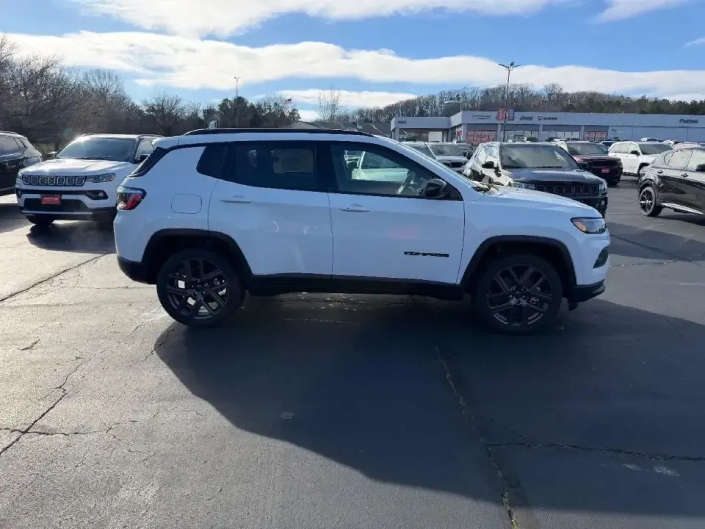 2026 /Black Leather Trimmed Jeep Compass Latitude (3C4NJDBN9TT) with an 2.0L engine, located at 970 Woodlawn Dr., Farmington, MO, 63640, (573) 431-7800, 37.825642, -90.468674 - **Adventure Awaits: Discover the 2026 Jeep Compass at Pettus CDJR Farmington!**<br /> <br /> Are you ready to elevate your driving experience? Whether you're a weekend warrior seeking adventure or a family looking for a reliable vehicle for daily commutes, the 2026 Jeep Compass is designed to fit yo - Photo#2