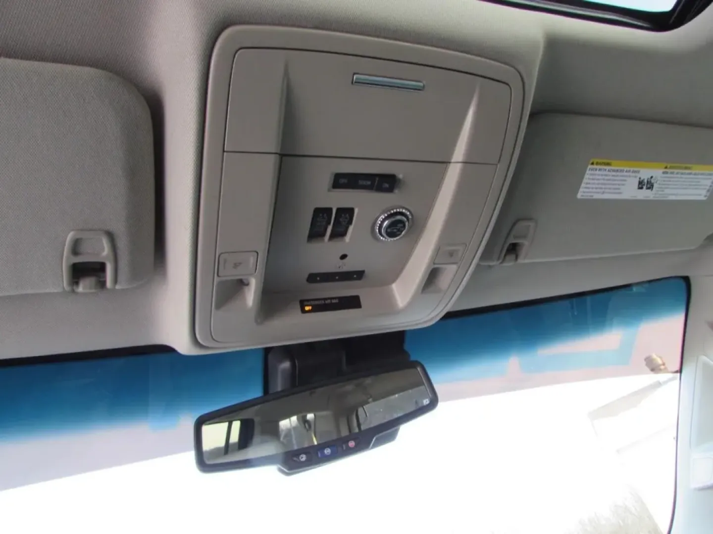 2015 /Cocoa/Shale GMC Yukon Denali (1GKS2JKJ8FR) with an 6.2L V8 OHV 16V engine, Automatic transmission, located at 12830 Highway 21, De Soto, MO, 63020, (636) 337-7777, 38.153099, -90.573624 - Experience the freedom and versatility that comes with owning a 2015 GMC Yukon XL Denali, perfect for those who need a reliable companion for family adventures, long commutes, or weekend getaways. At Pettus CDJR DeSoto, located conveniently at 12830 Highway 21 in De Soto, MO, we are your go-to used - Photo#17