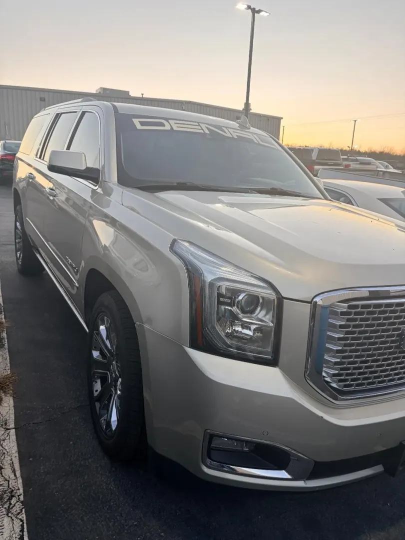 2015 /Cocoa/Shale GMC Yukon Denali (1GKS2JKJ8FR) with an 6.2L V8 OHV 16V engine, Automatic transmission, located at 12830 Highway 21, De Soto, MO, 63020, (636) 337-7777, 38.153099, -90.573624 - Experience the freedom and versatility that comes with owning a 2015 GMC Yukon XL Denali, perfect for those who need a reliable companion for family adventures, long commutes, or weekend getaways. At Pettus CDJR DeSoto, located conveniently at 12830 Highway 21 in De Soto, MO, we are your go-to used - Photo#38