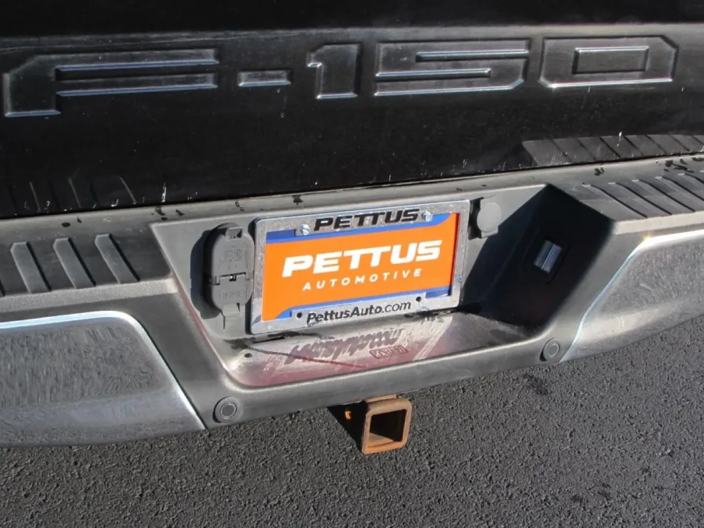 2019 /Black Ford F-150 Lariat (1FTEW1E40KK) with an 3.5L V6 TURBO engine, 6A transmission, located at 12836 Highway 21, De Soto, MO, 63020, (636) 337-7777, 38.151867, -90.575615 - **Unleash Your Adventures with the 2019 Ford F-150 at Pettus Ford De Soto!** <br /> <br /> Are you ready to elevate your lifestyle with a vehicle that perfectly blends capability and comfort? Look no further than this rugged 2019 Ford F-150, available now at Pettus Ford De Soto. Whether you're haul - Photo#11