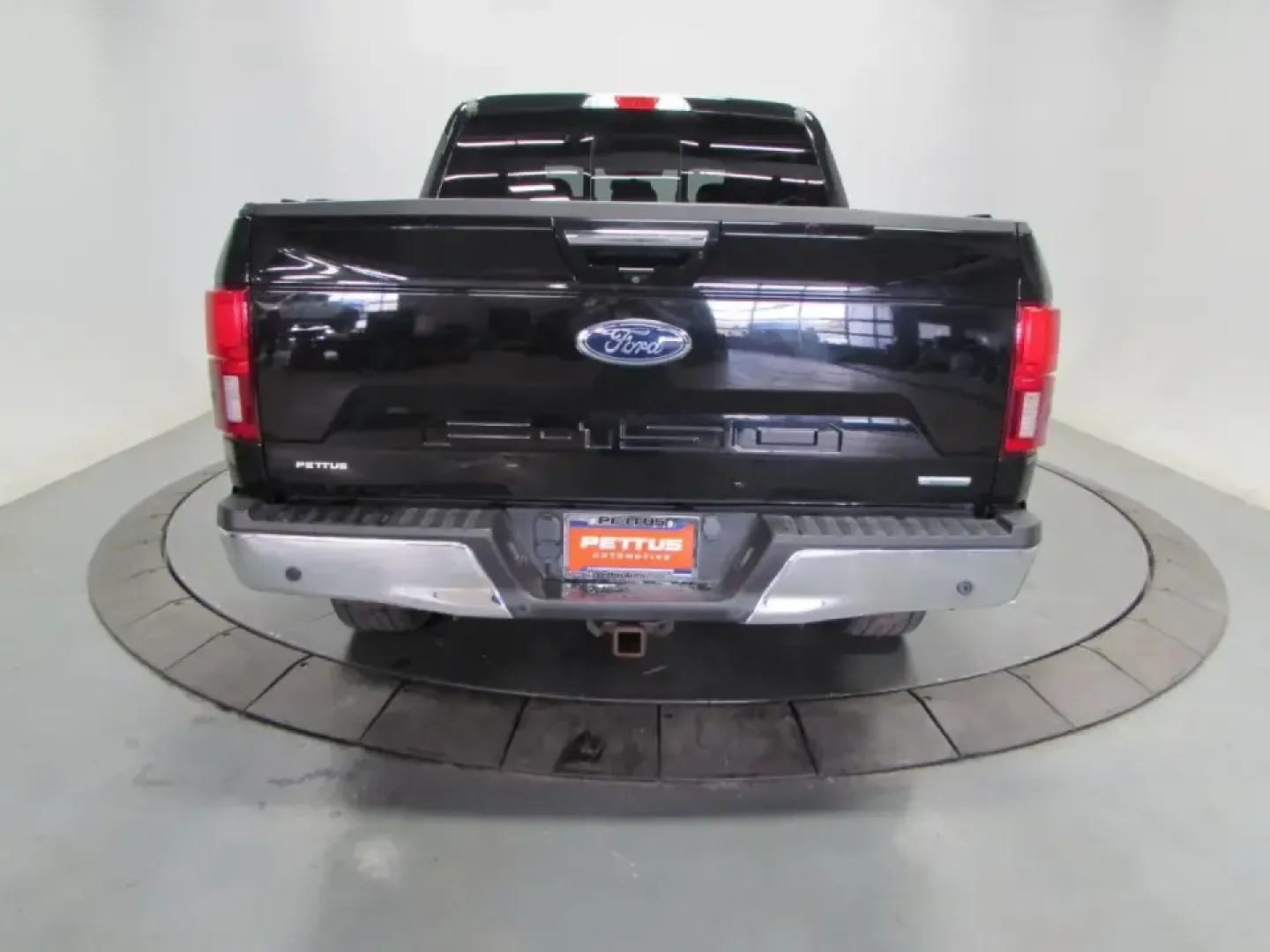 2019 /Black Ford F-150 Lariat (1FTEW1E40KK) with an 3.5L V6 TURBO engine, 6A transmission, located at 12836 Highway 21, De Soto, MO, 63020, (636) 337-7777, 38.151867, -90.575615 - **Unleash Your Adventures with the 2019 Ford F-150 at Pettus Ford De Soto!** <br /> <br /> Are you ready to elevate your lifestyle with a vehicle that perfectly blends capability and comfort? Look no further than this rugged 2019 Ford F-150, available now at Pettus Ford De Soto. Whether you're haul - Photo#5