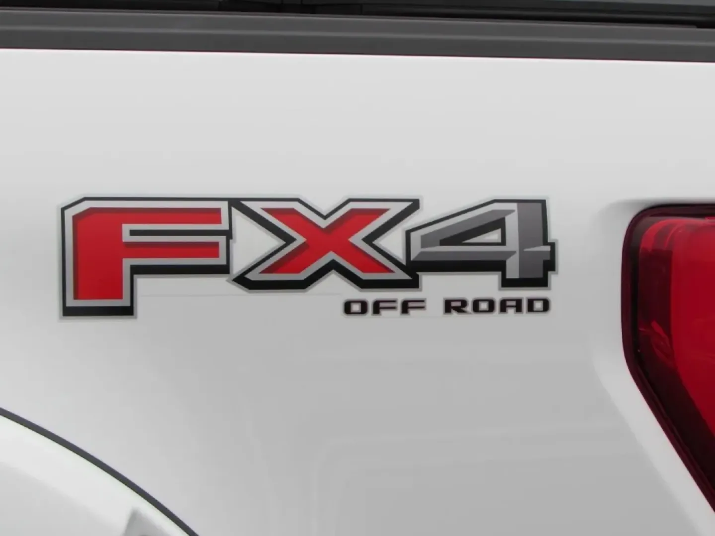 2022 /Black Ford F-150 Lariat (1FTFW1E86NF) with an Other engine, located at 12836 Highway 21, De Soto, MO, 63020, (636) 337-7777, 38.151867, -90.575615 - **Discover Your Next Adventure with the 2022 Ford F-150 at Pettus Ford De Soto!**<br /> <br /> Are you ready to elevate your lifestyle with a vehicle that can keep up with your adventurous spirit? The 2022 Ford F-150, available now at Pettus Ford De Soto, is the perfect blend of rugged capability an - Photo#11