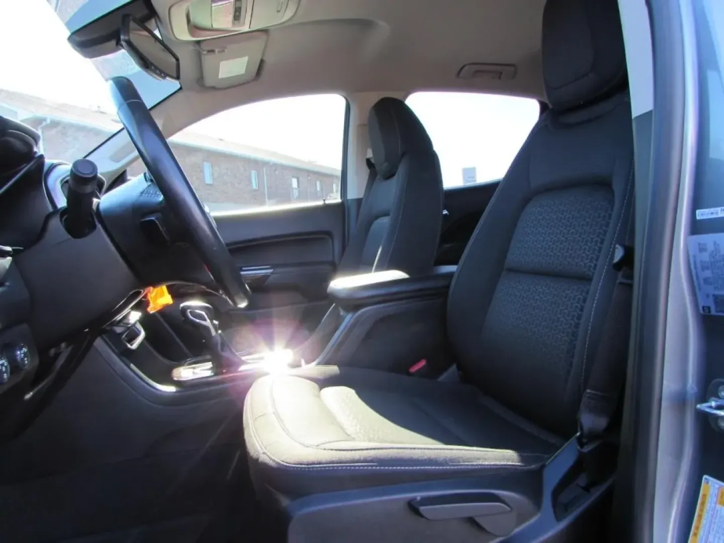 2022 /Black GMC Canyon Elevation (1GTG6CEN7N1) with an 3.6L V6 DOHC 24V engine, 6A transmission, located at 12836 Highway 21, De Soto, MO, 63020, (636) 337-7777, 38.151867, -90.575615 - **Elevate Your Adventures with the 2022 GMC Canyon 4WD Elevation Crew Cab!** <br /> <br /> Are you ready to take on your next weekend adventure or give your growing family the spacious ride they deserve? Look no further than the 2022 GMC Canyon 4WD Elevation Crew Cab available now at Pettus Ford De - Photo#15