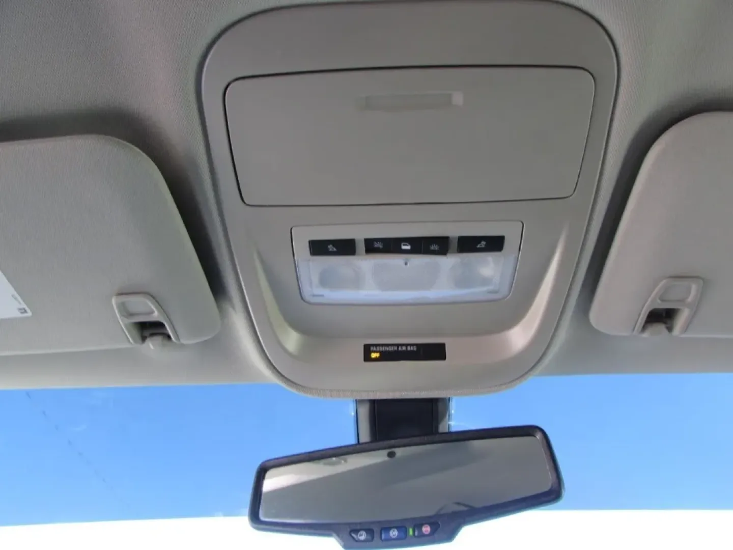 2022 /Black GMC Canyon Elevation (1GTG6CEN7N1) with an 3.6L V6 DOHC 24V engine, 6A transmission, located at 12836 Highway 21, De Soto, MO, 63020, (636) 337-7777, 38.151867, -90.575615 - **Elevate Your Adventures with the 2022 GMC Canyon 4WD Elevation Crew Cab!** <br /> <br /> Are you ready to take on your next weekend adventure or give your growing family the spacious ride they deserve? Look no further than the 2022 GMC Canyon 4WD Elevation Crew Cab available now at Pettus Ford De - Photo#21