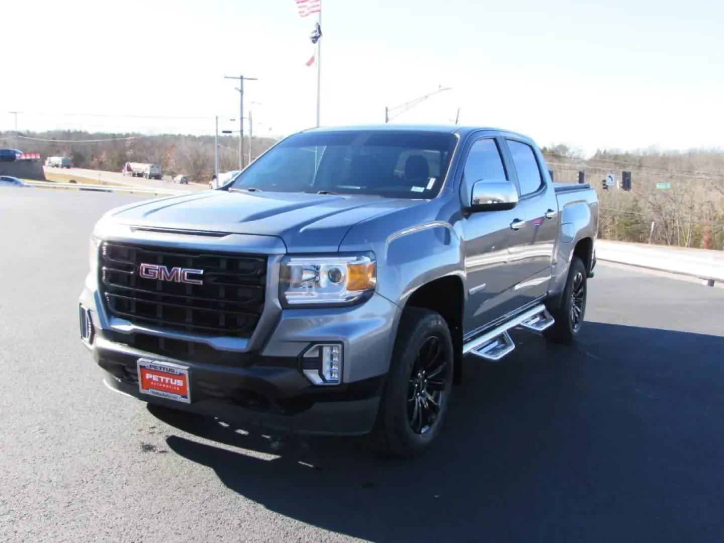 2022 /Black GMC Canyon Elevation (1GTG6CEN7N1) with an 3.6L V6 DOHC 24V engine, 6A transmission, located at 12836 Highway 21, De Soto, MO, 63020, (636) 337-7777, 38.151867, -90.575615 - **Elevate Your Adventures with the 2022 GMC Canyon 4WD Elevation Crew Cab!** <br /> <br /> Are you ready to take on your next weekend adventure or give your growing family the spacious ride they deserve? Look no further than the 2022 GMC Canyon 4WD Elevation Crew Cab available now at Pettus Ford De - Photo#2